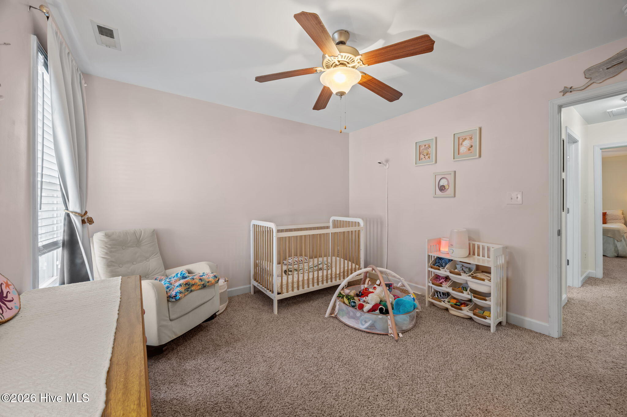 100560368 | Photo 25