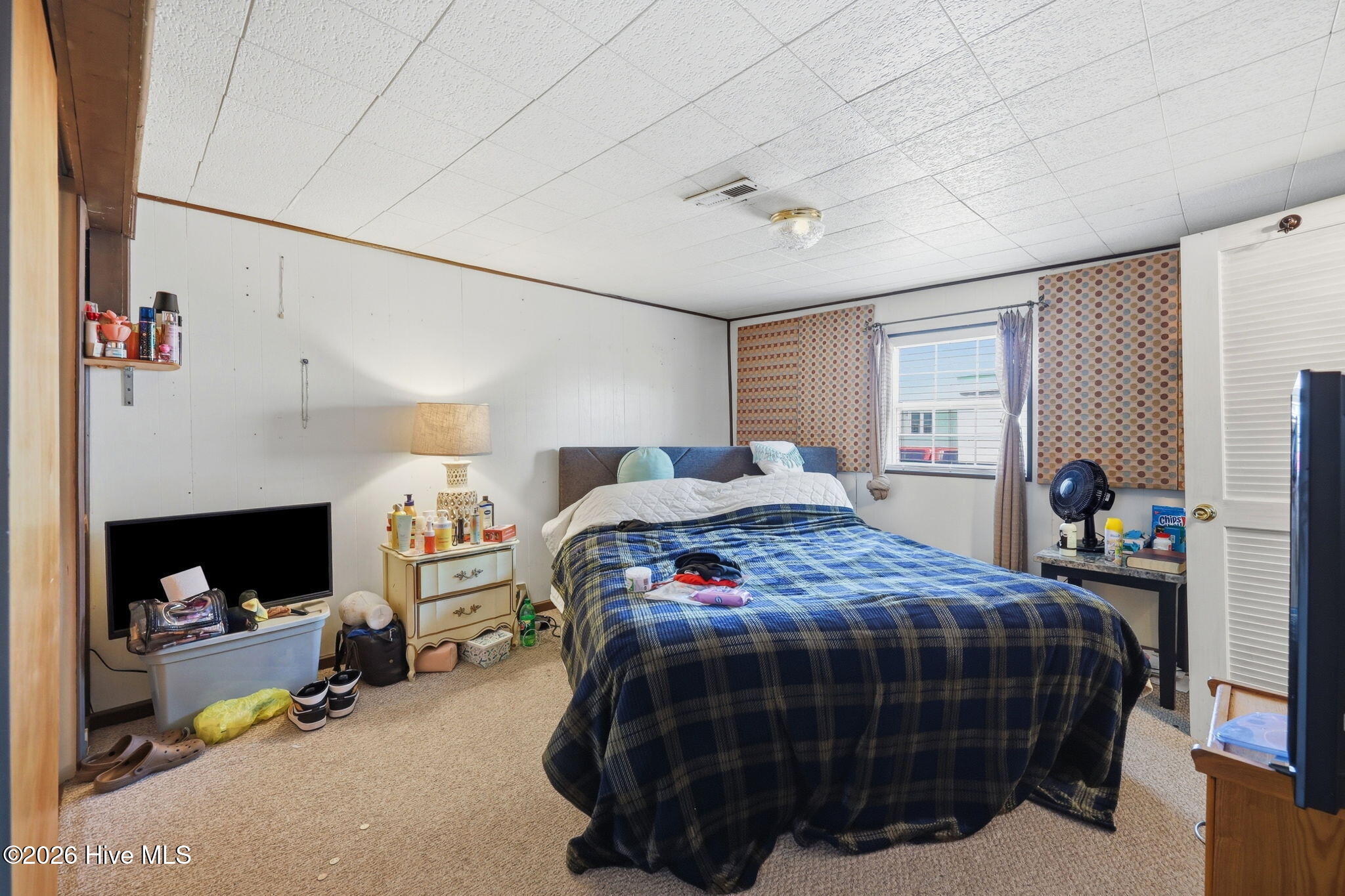 1570 Primary Bedroom
