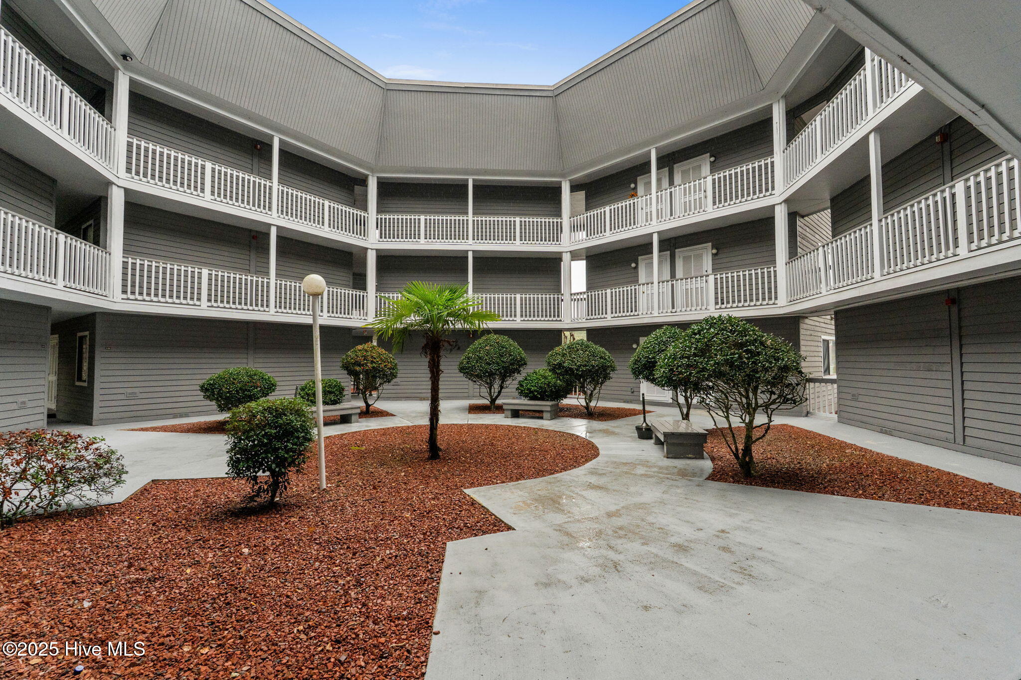 100543246 | Photo 30