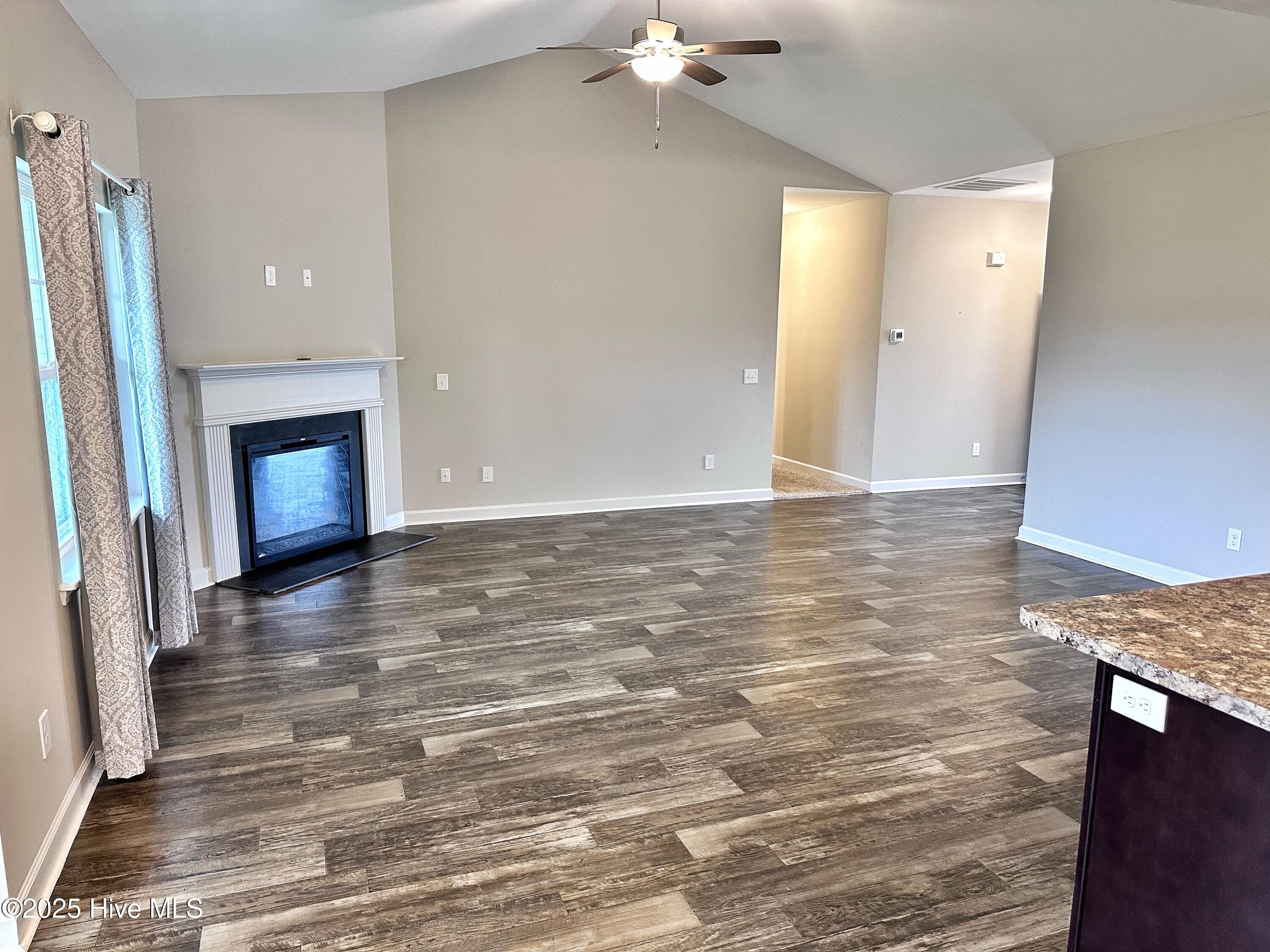 503 Violet Court, Maysville, NC 28555 – photo 7: IMG_3141