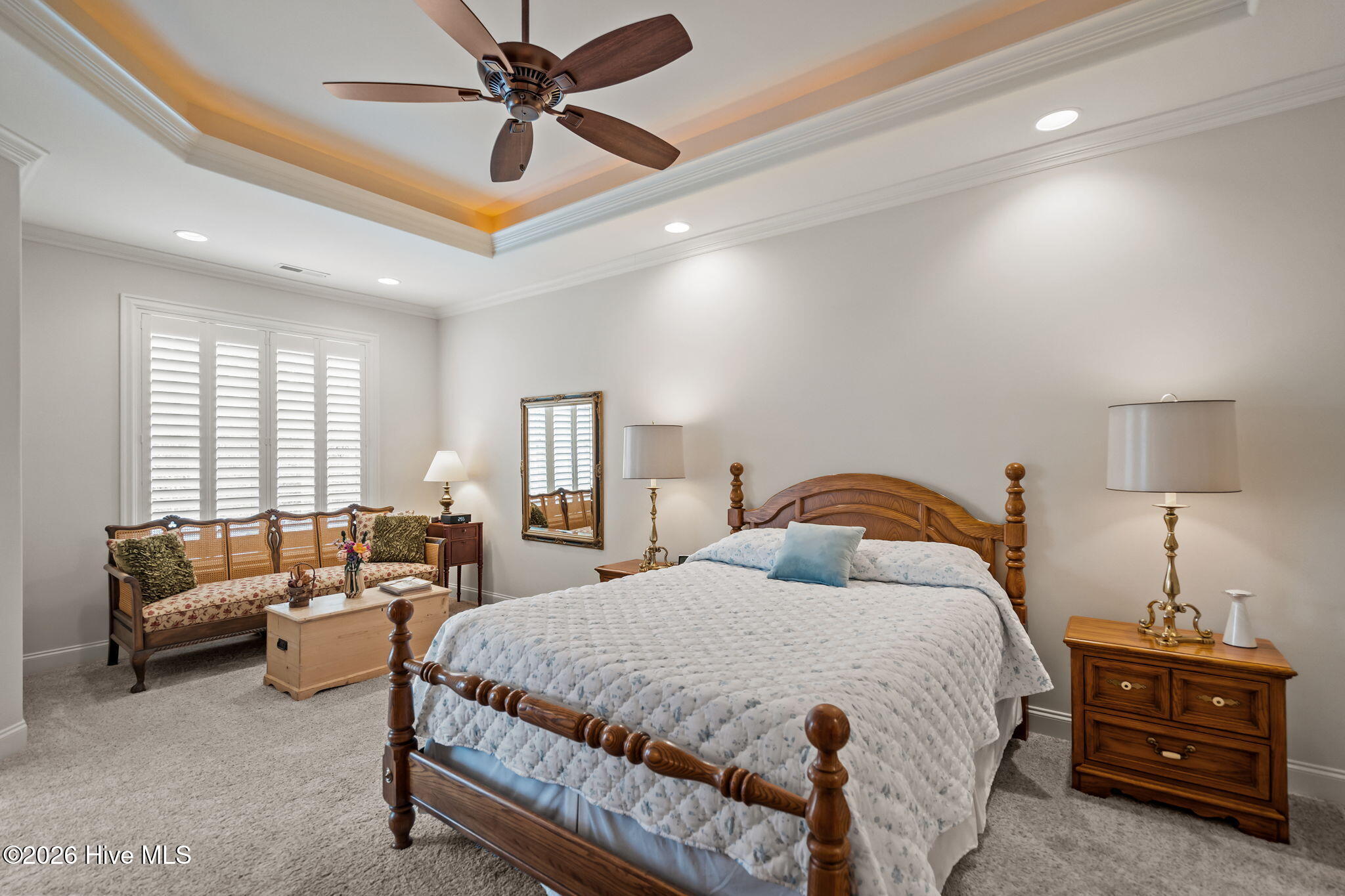 100565416 | Photo 35