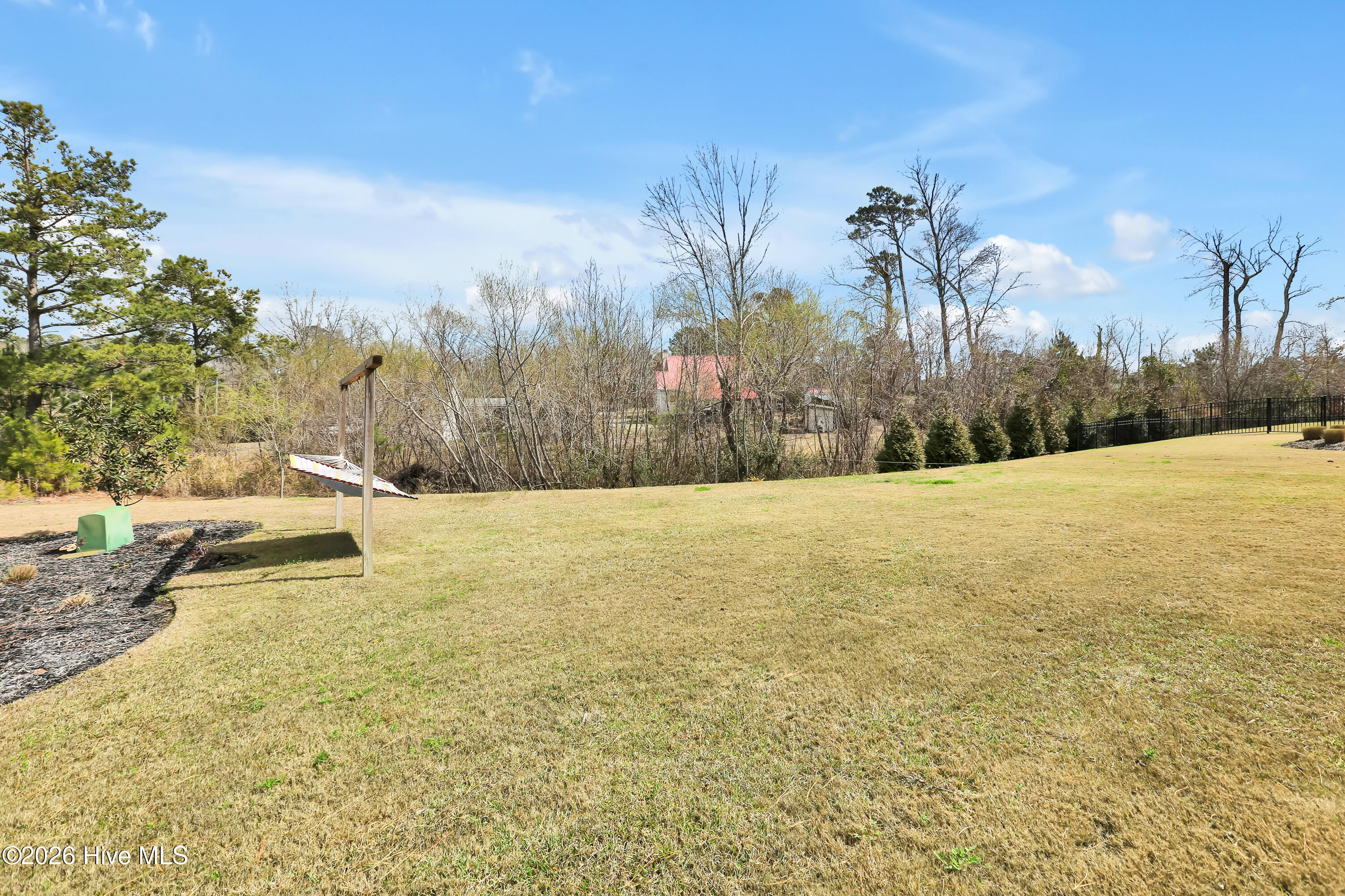 100560278 | Photo 35