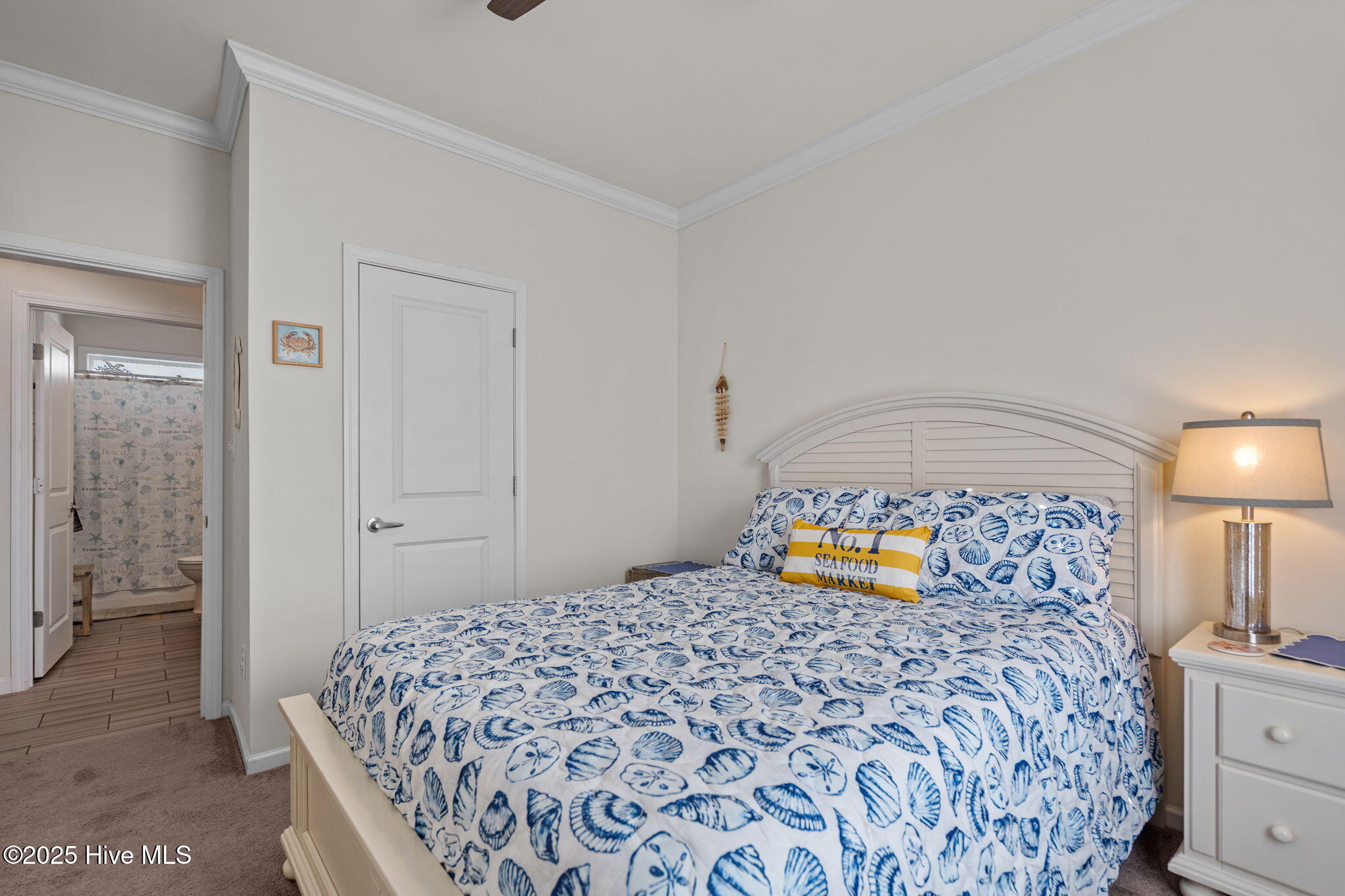 100540020 | Photo 38