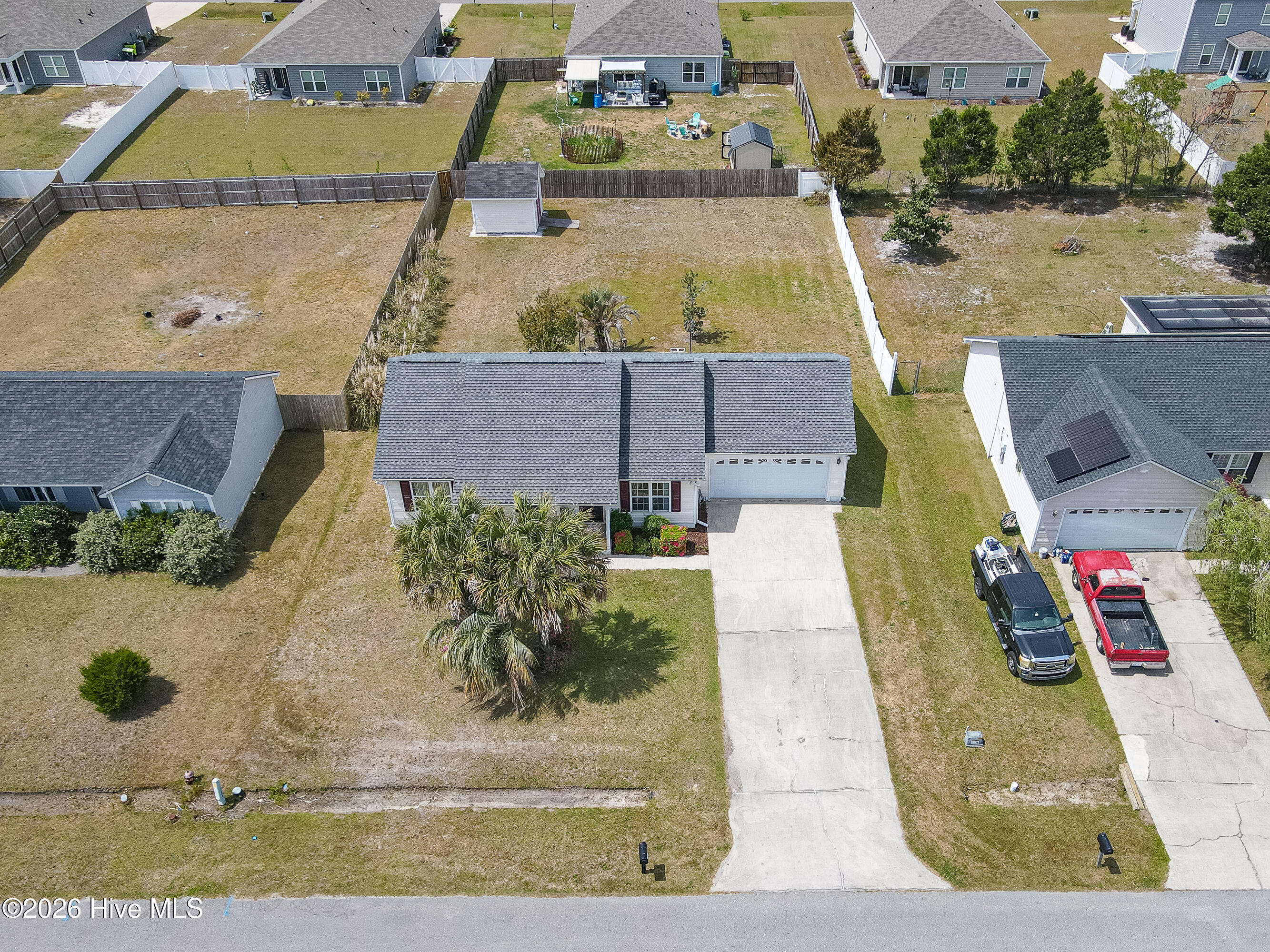 100566920 | Photo 32