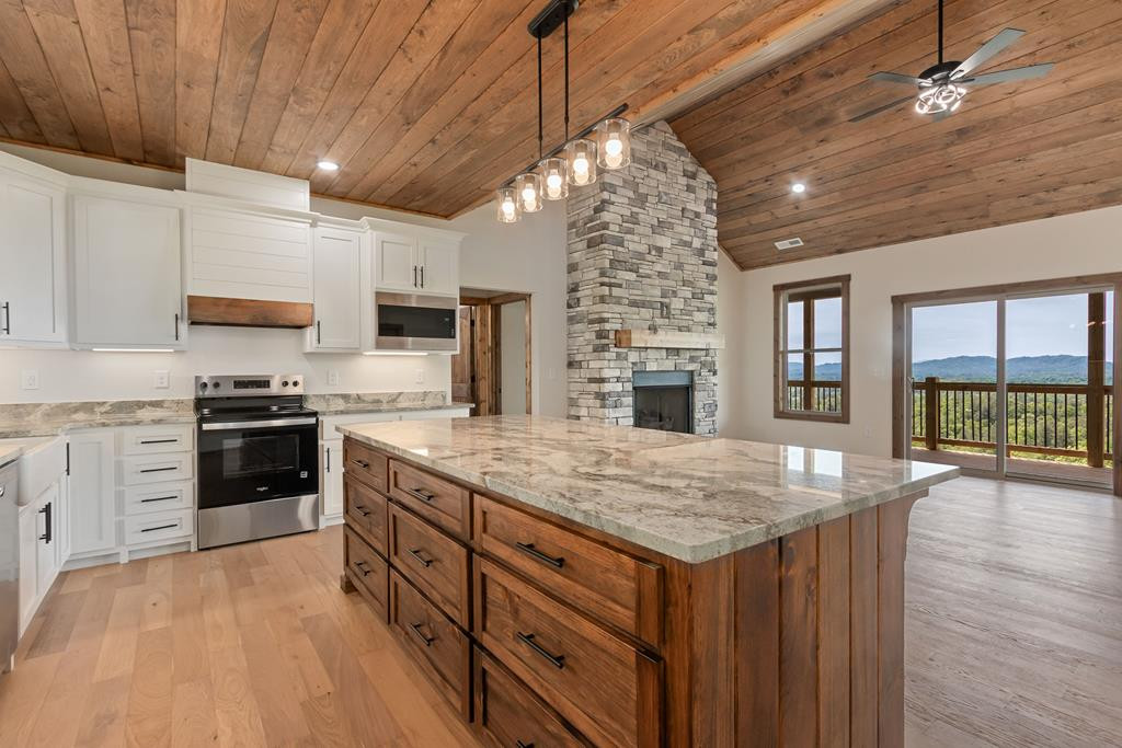 590 Spring Branch Drive, Marble, NC 28905 Listing Photo  15