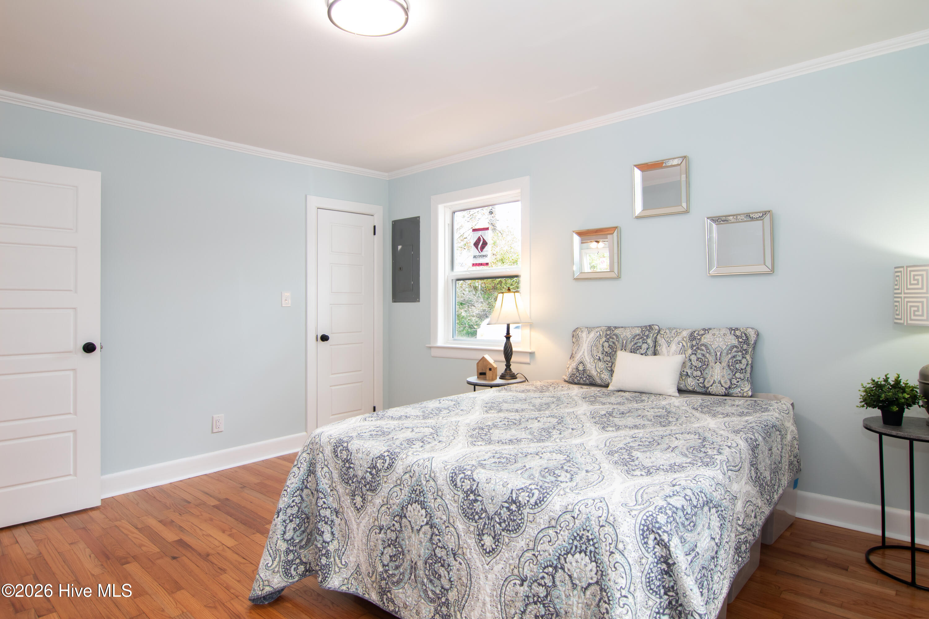 100555298 | Photo 18