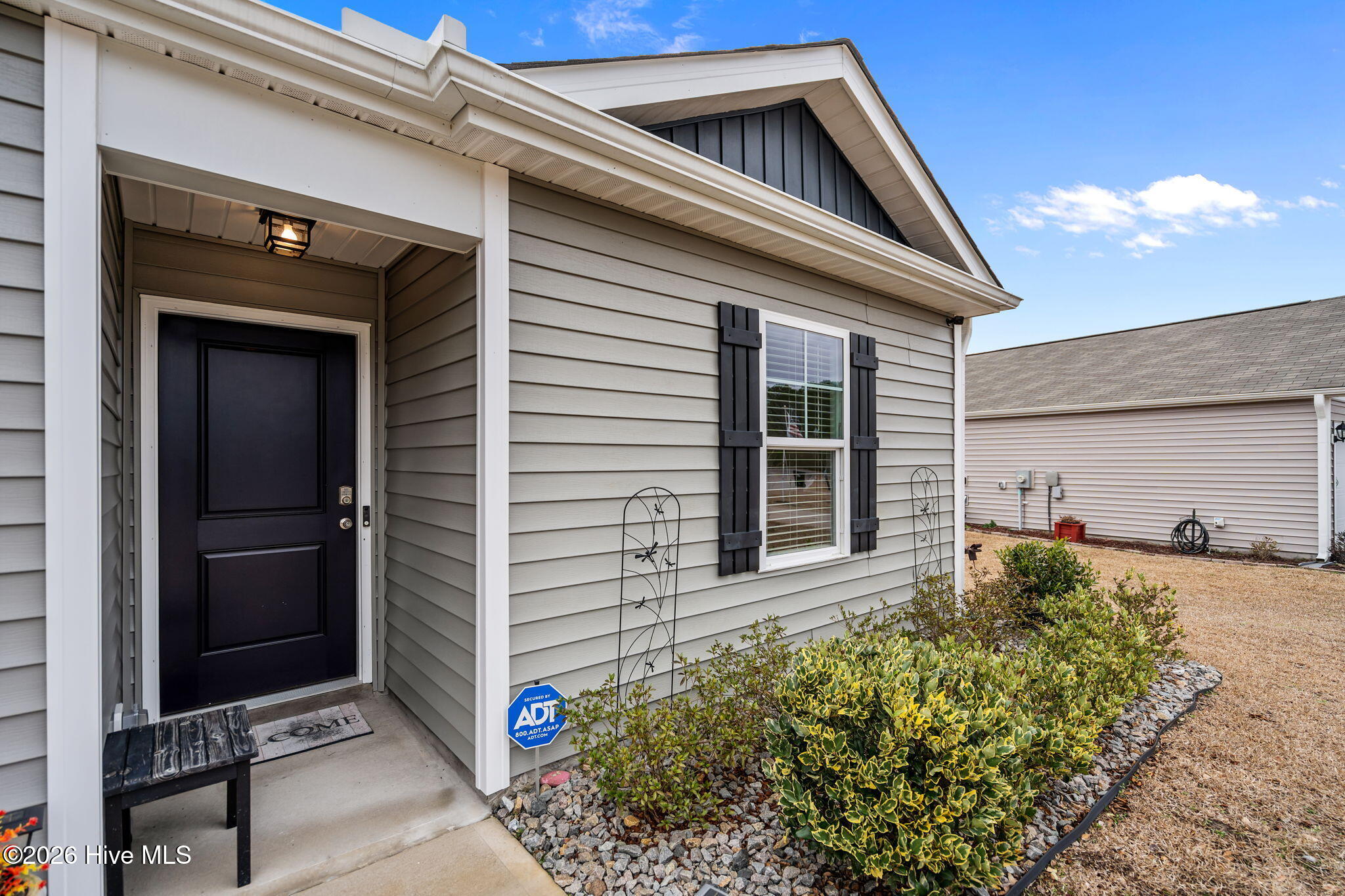 100555354 | Photo 44