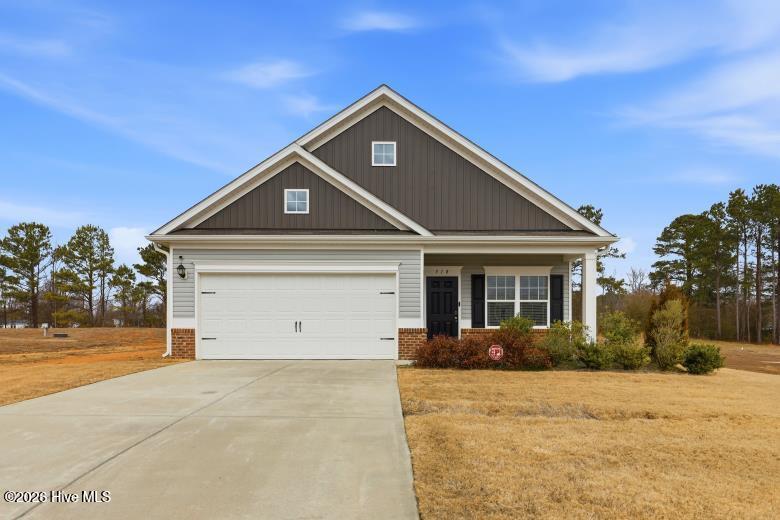 Homes for sale in Pikeville, NC | 318 Settlers Pointe Dr, Pikeville, NC 27863 | MLS# 100555170