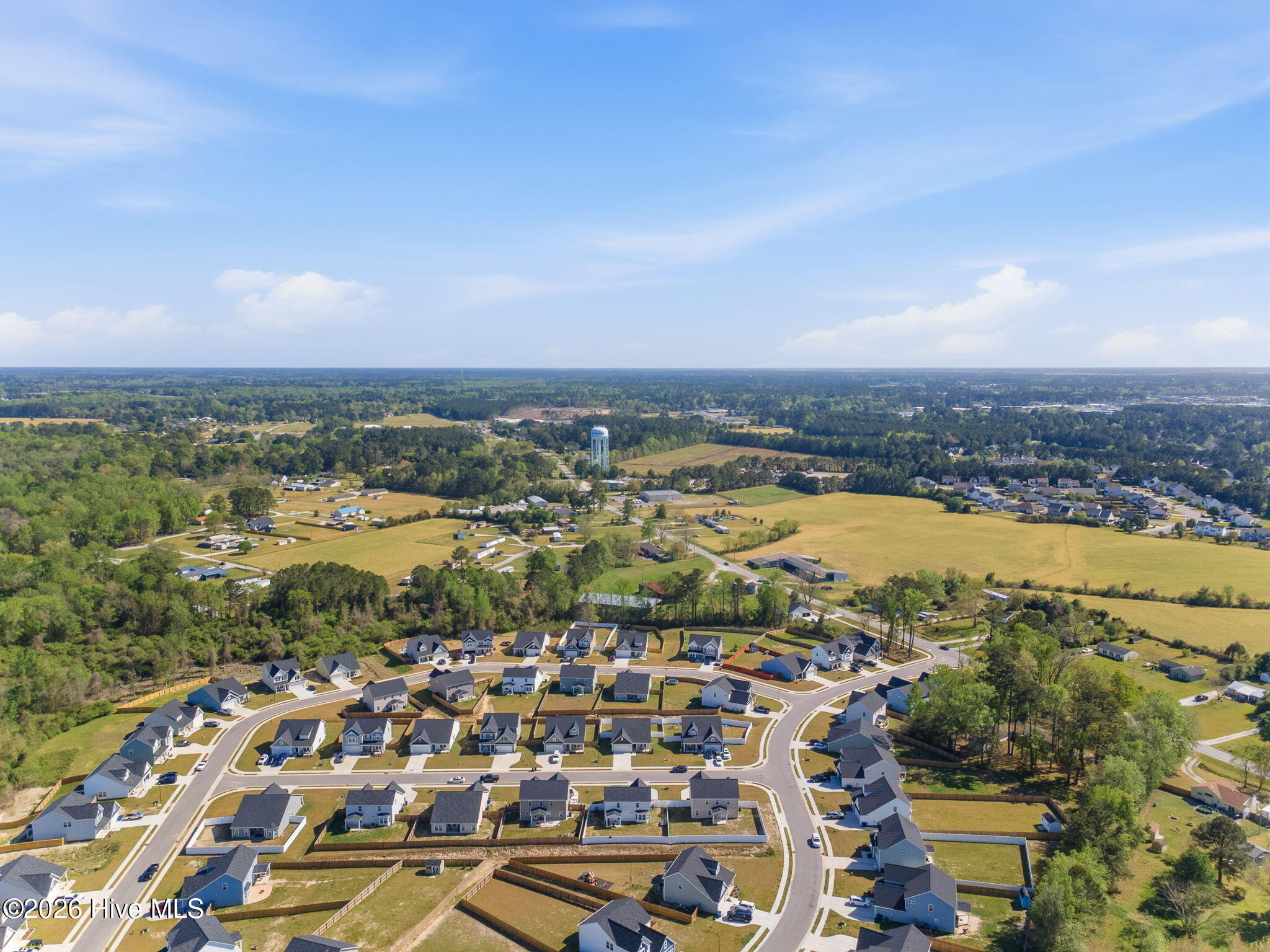 100566000 | Photo 50