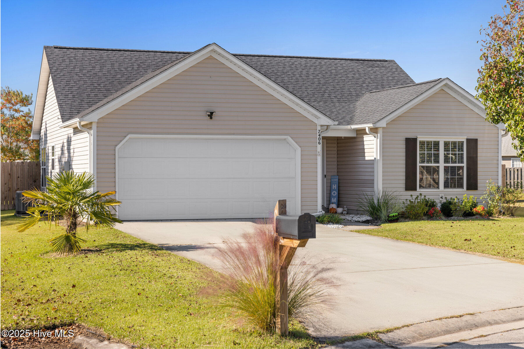 100539612 | Photo 42