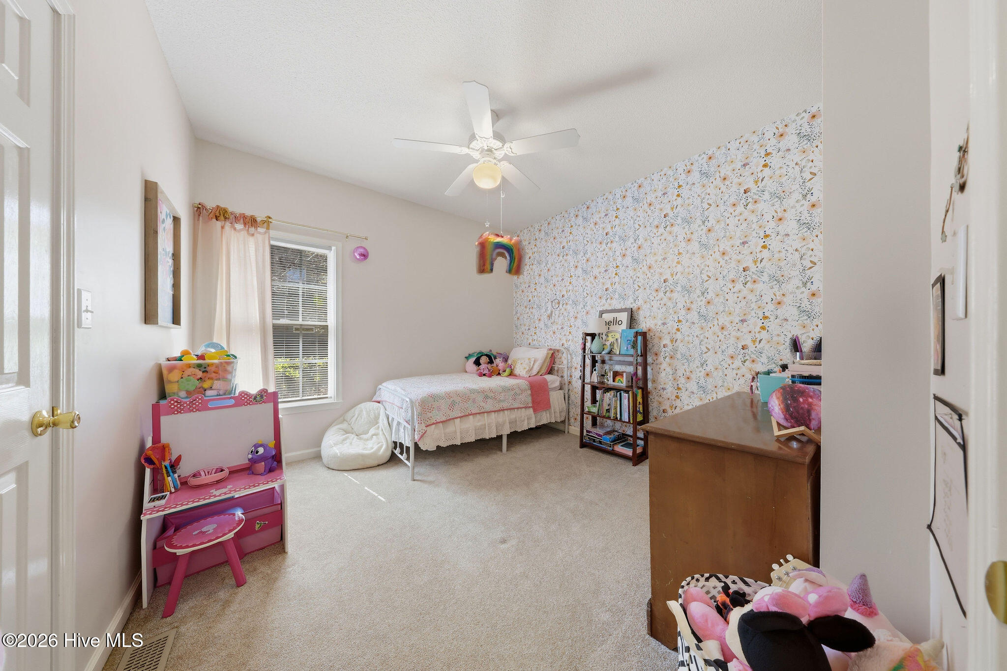 100565672 | Photo 39