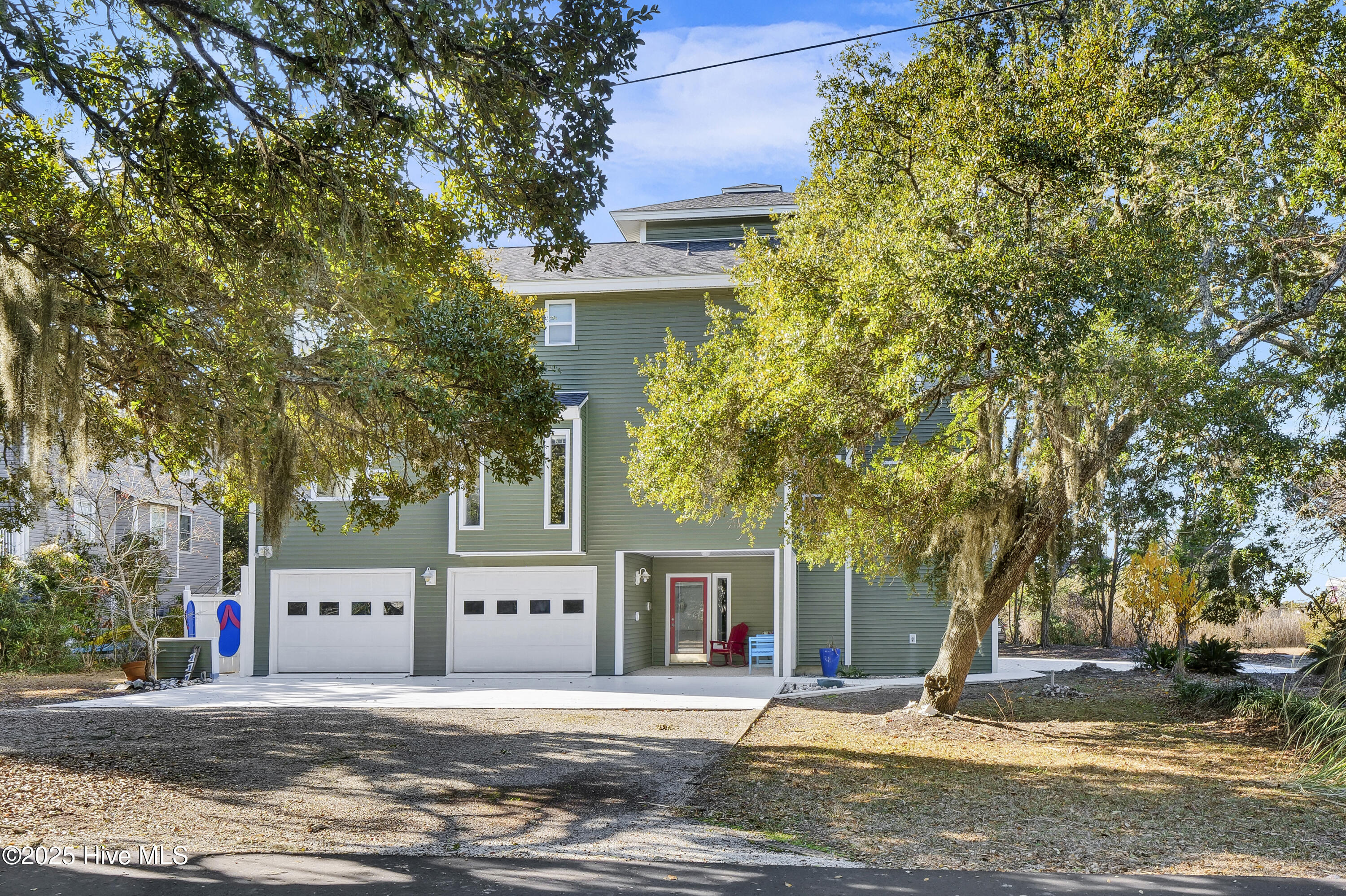 111 Cutlass Drive, Surf City, NC, 28445