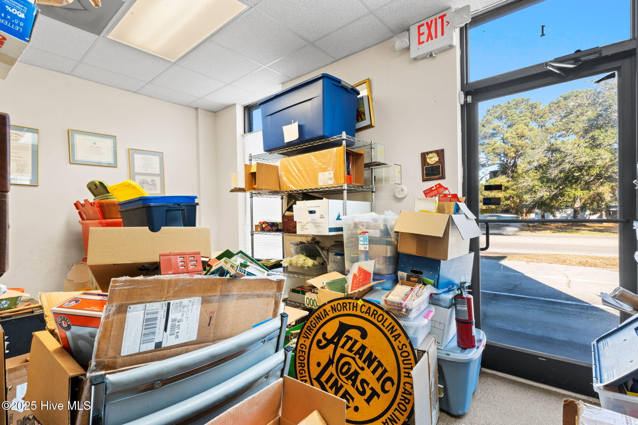 100544029 | Photo 11