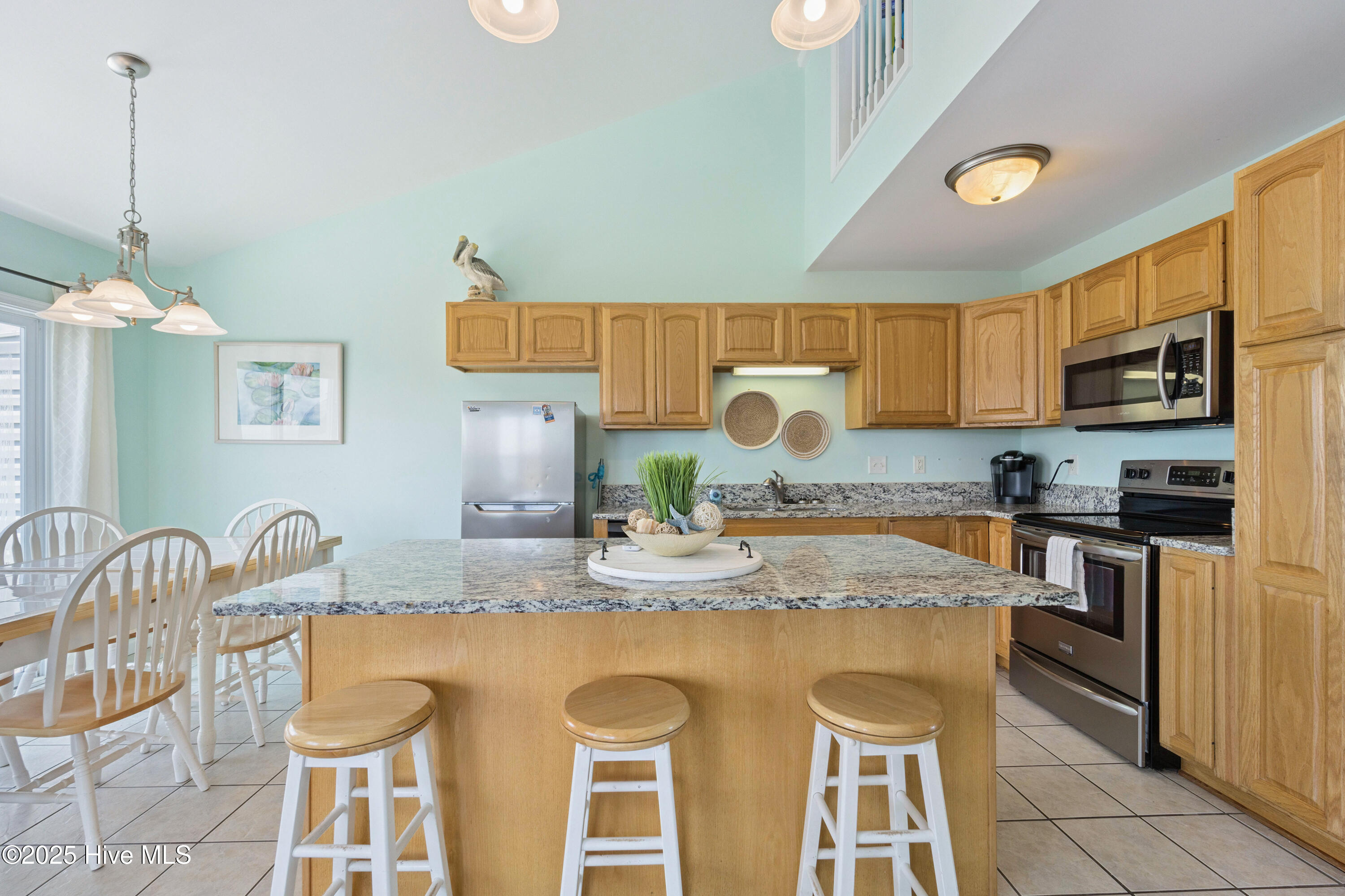 100556675 | Photo 104