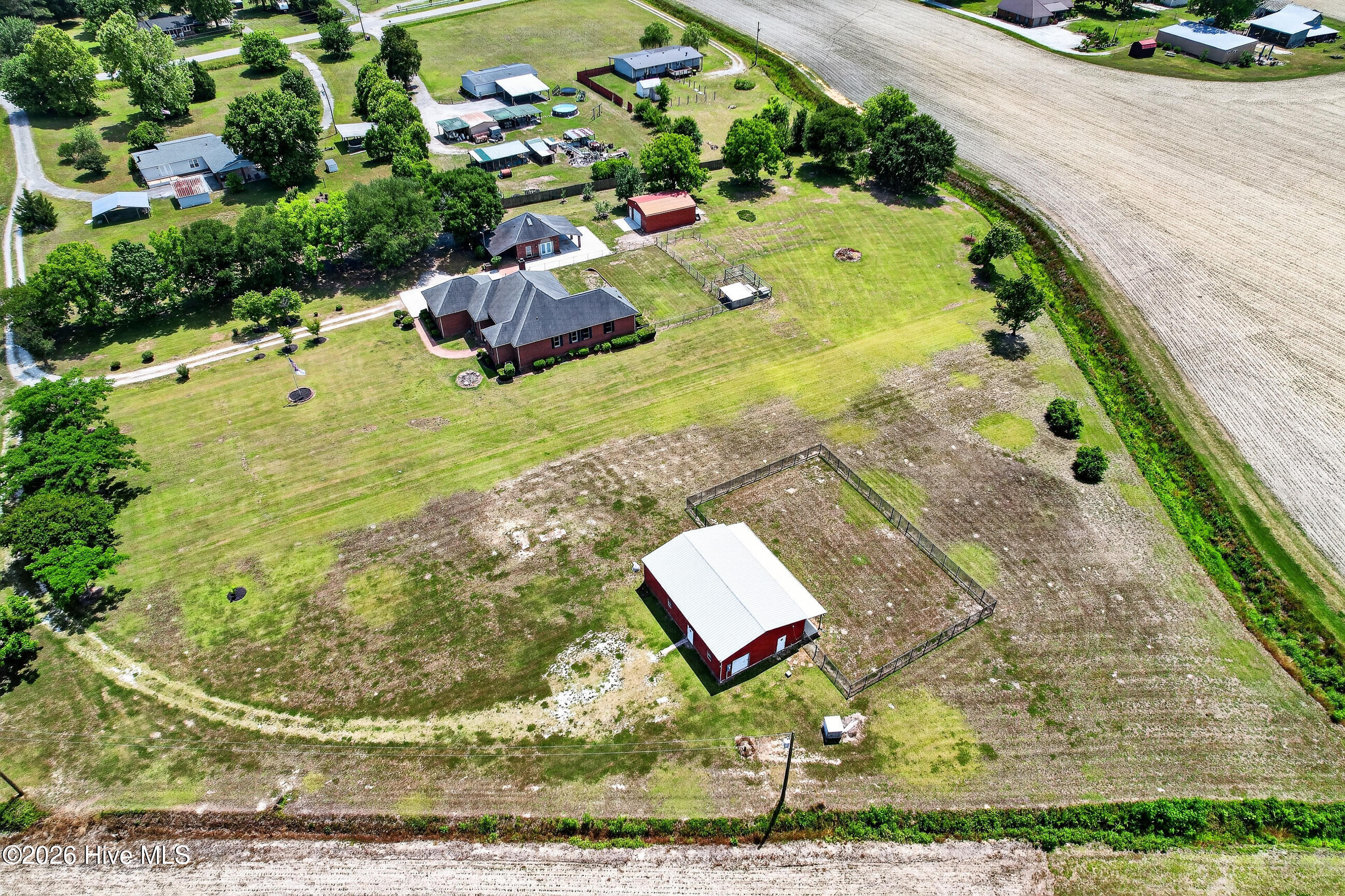 2732 White Oak River Road,Maysville