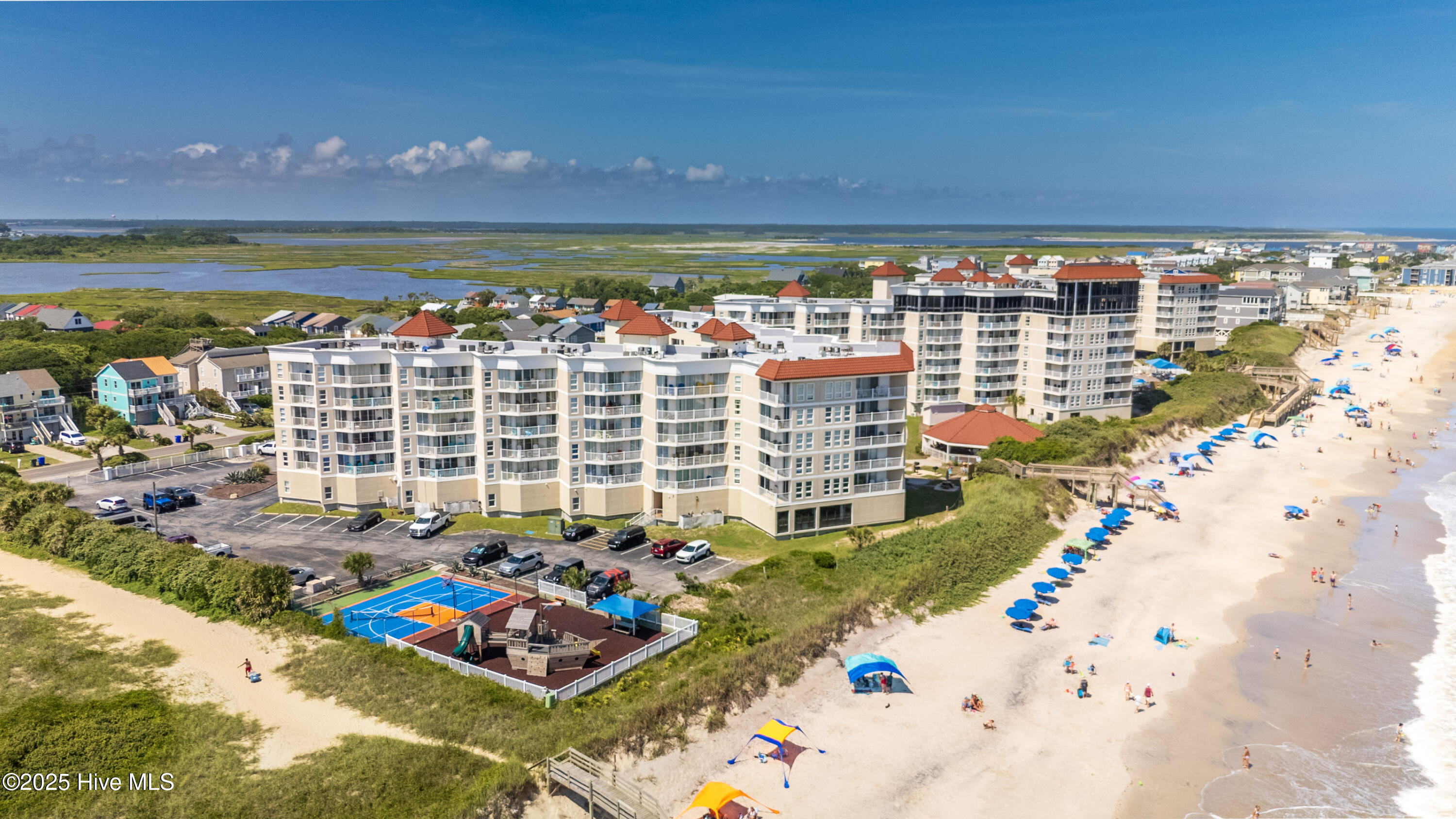 100520081 | Photo 41