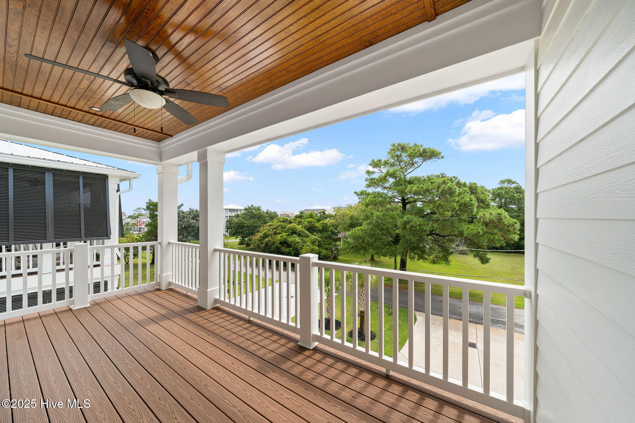 100538884 | Photo 18