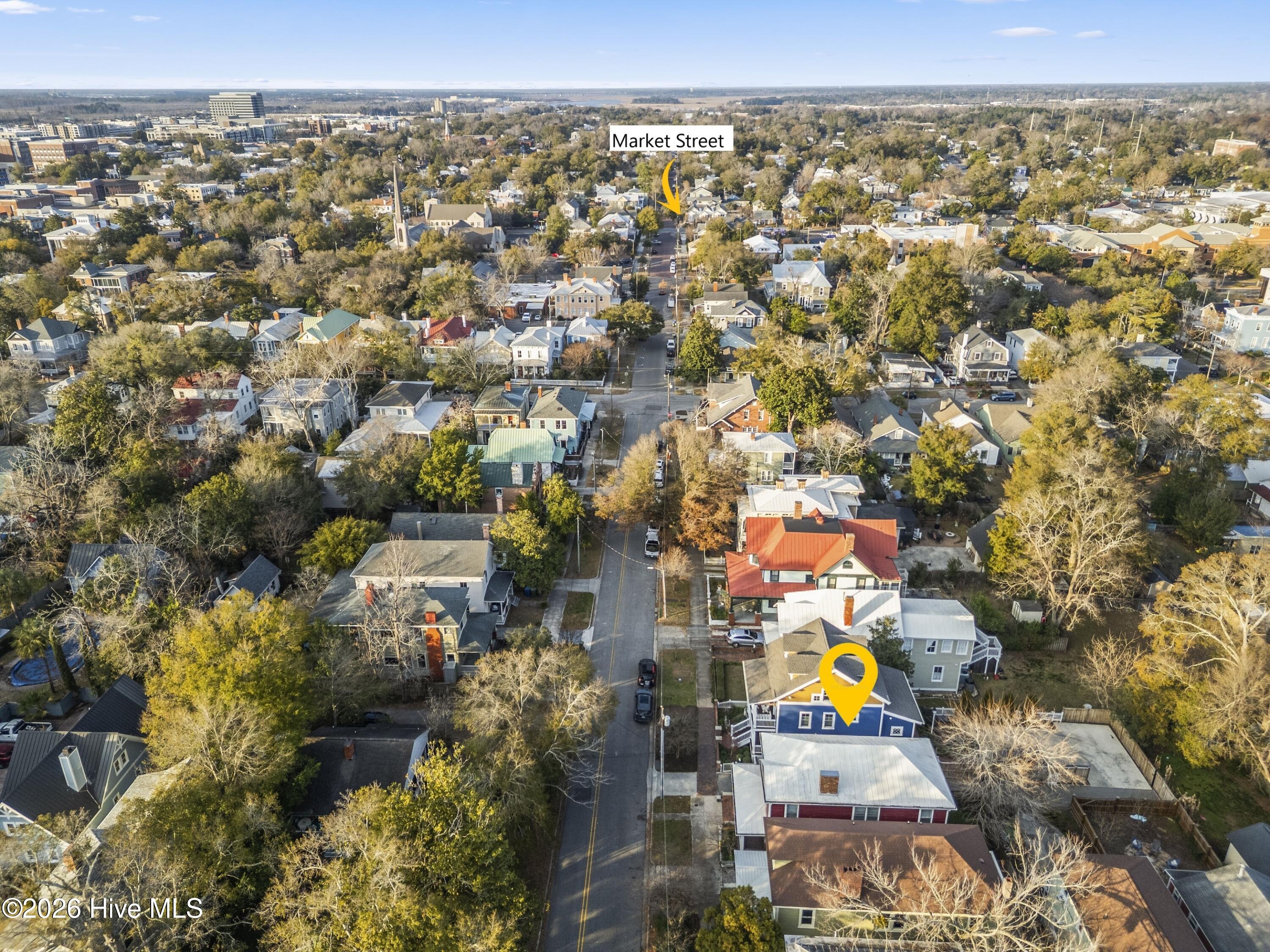 100549514 | Photo 49