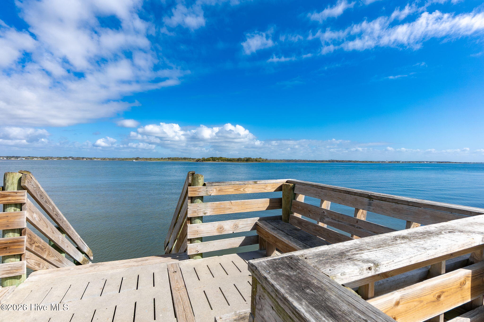 100566494 | Photo 38