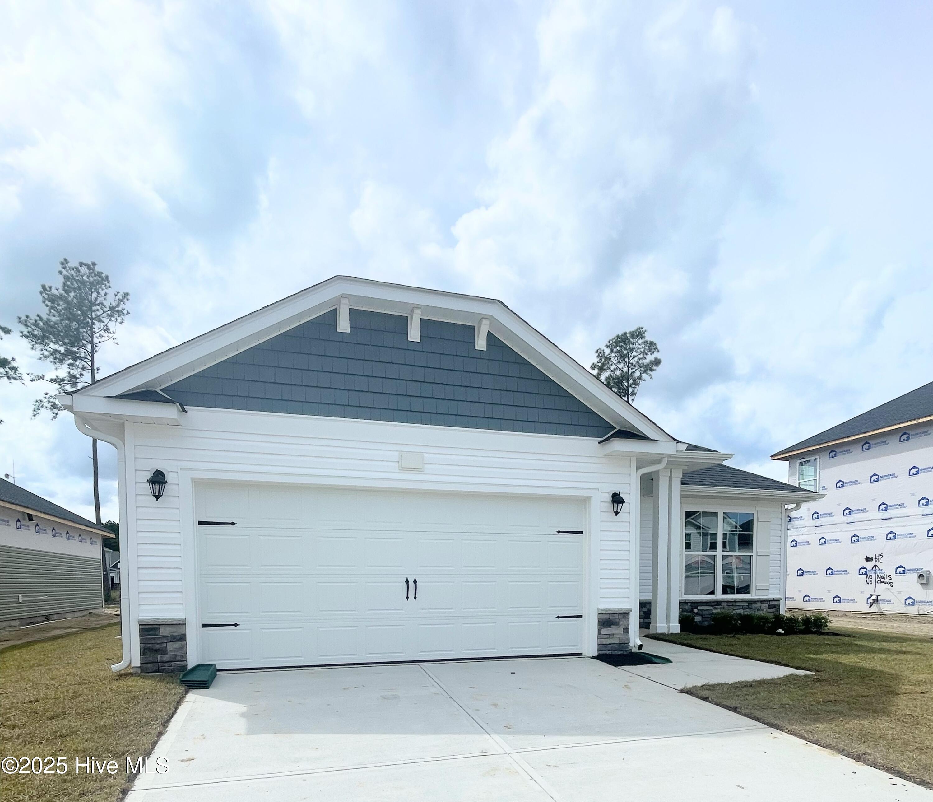 Homes for sale in New Bern, NC | 1022 Midnight Bourbon Manor, New Bern, NC 28562 | MLS# 100510075