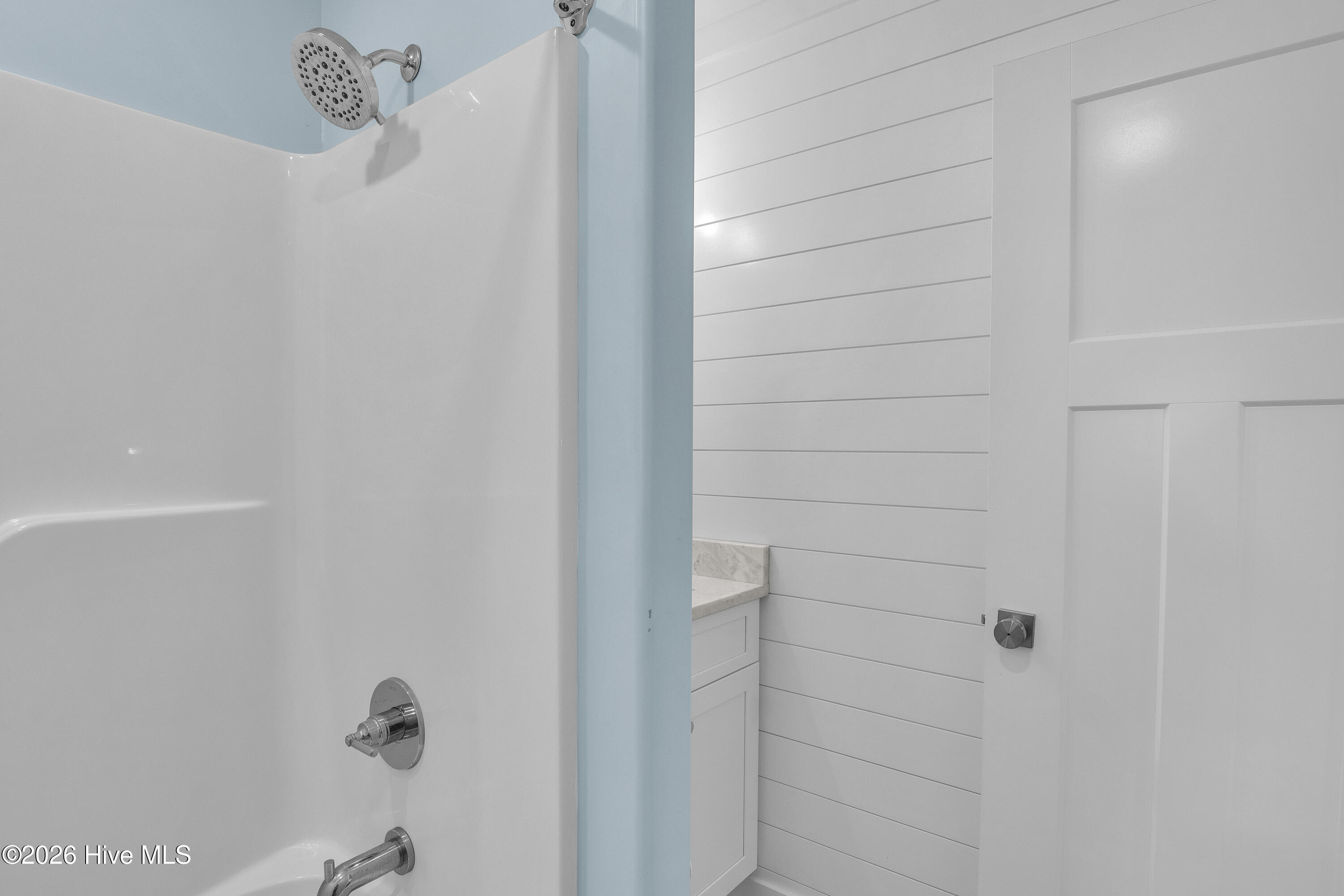 100549565 | Photo 47