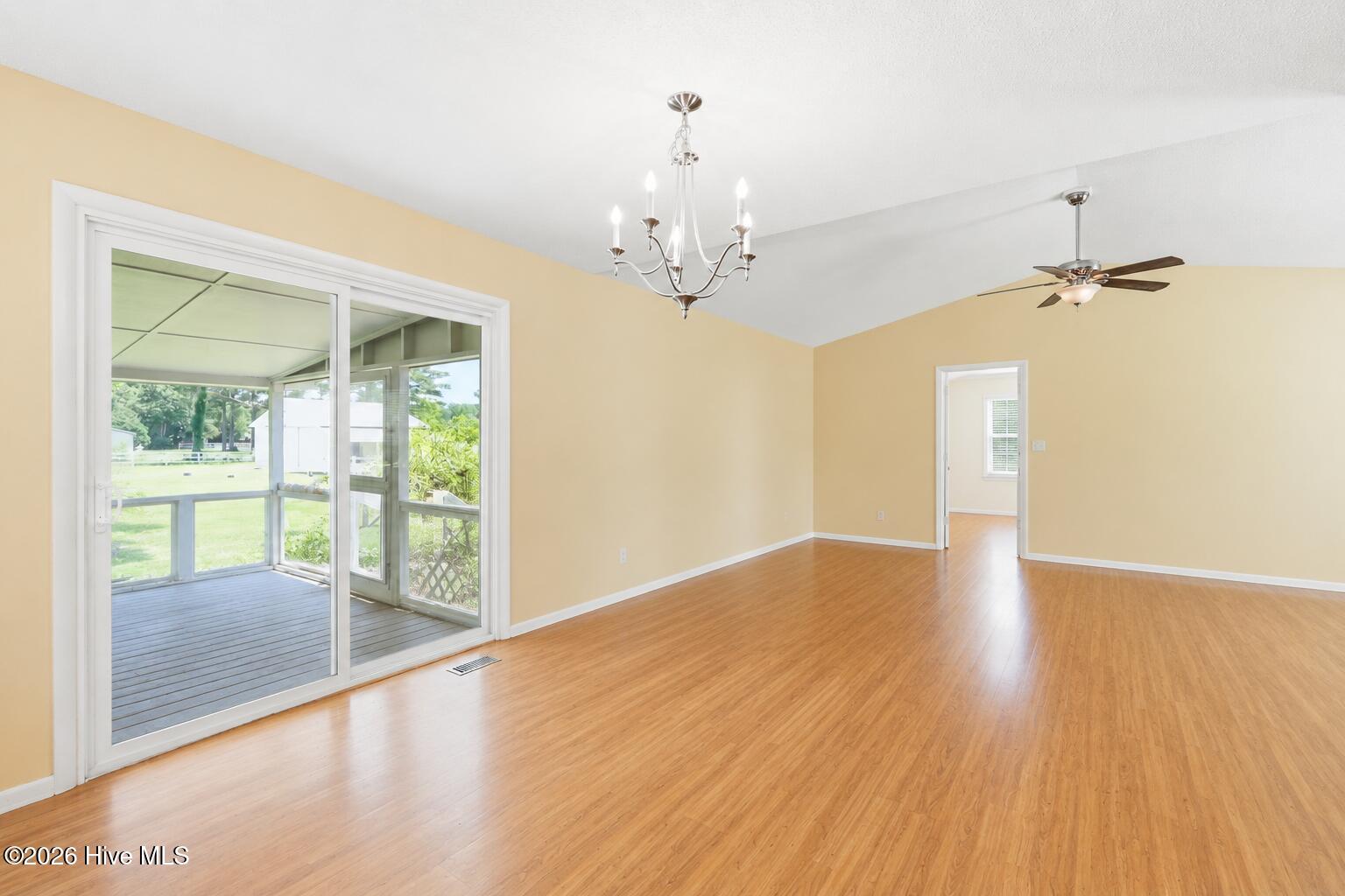 626 W Firetower Road,Swansboro