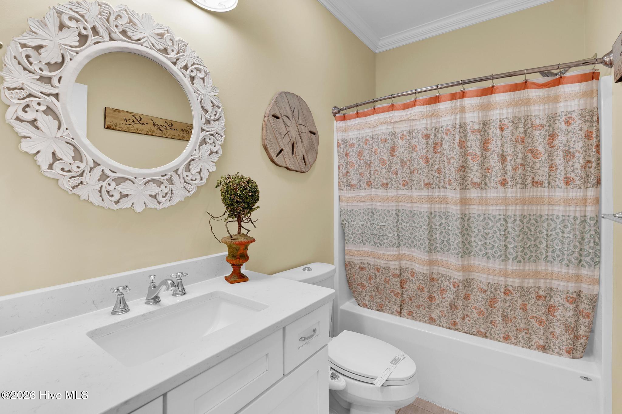 100548607 | Photo 31