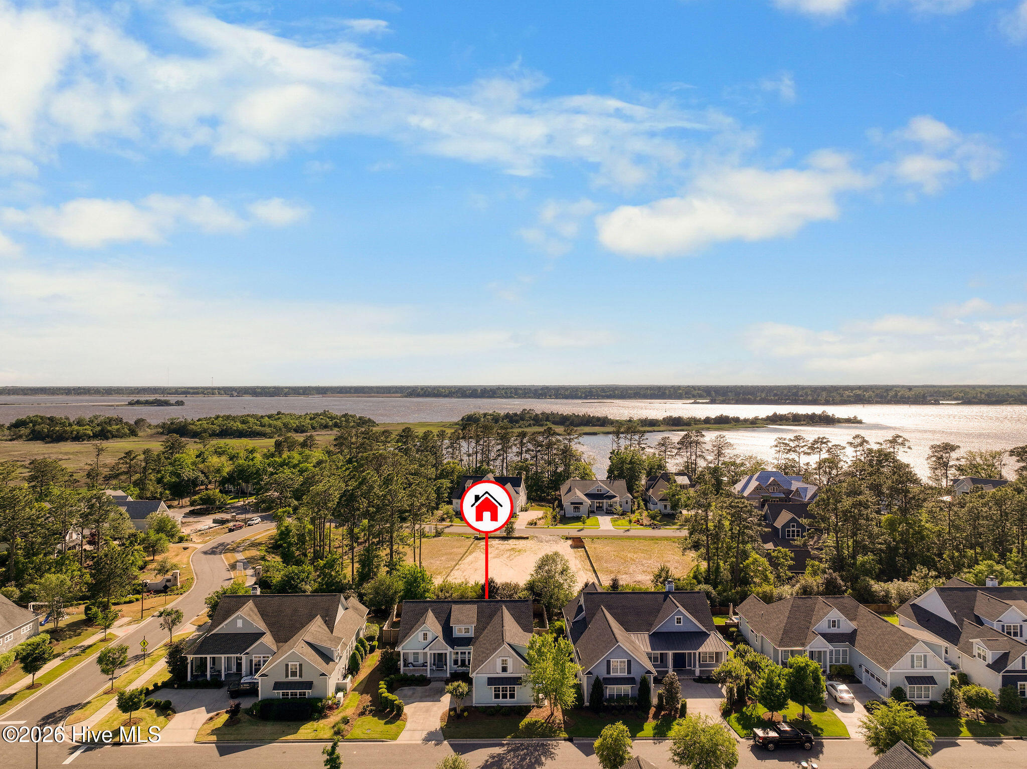 100569190 | Photo 57