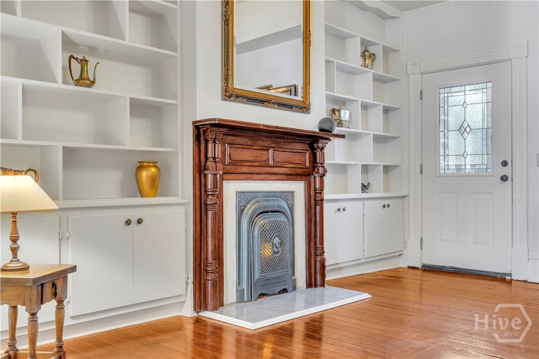 213 W Duffy Street, Savannah, GA, 31401