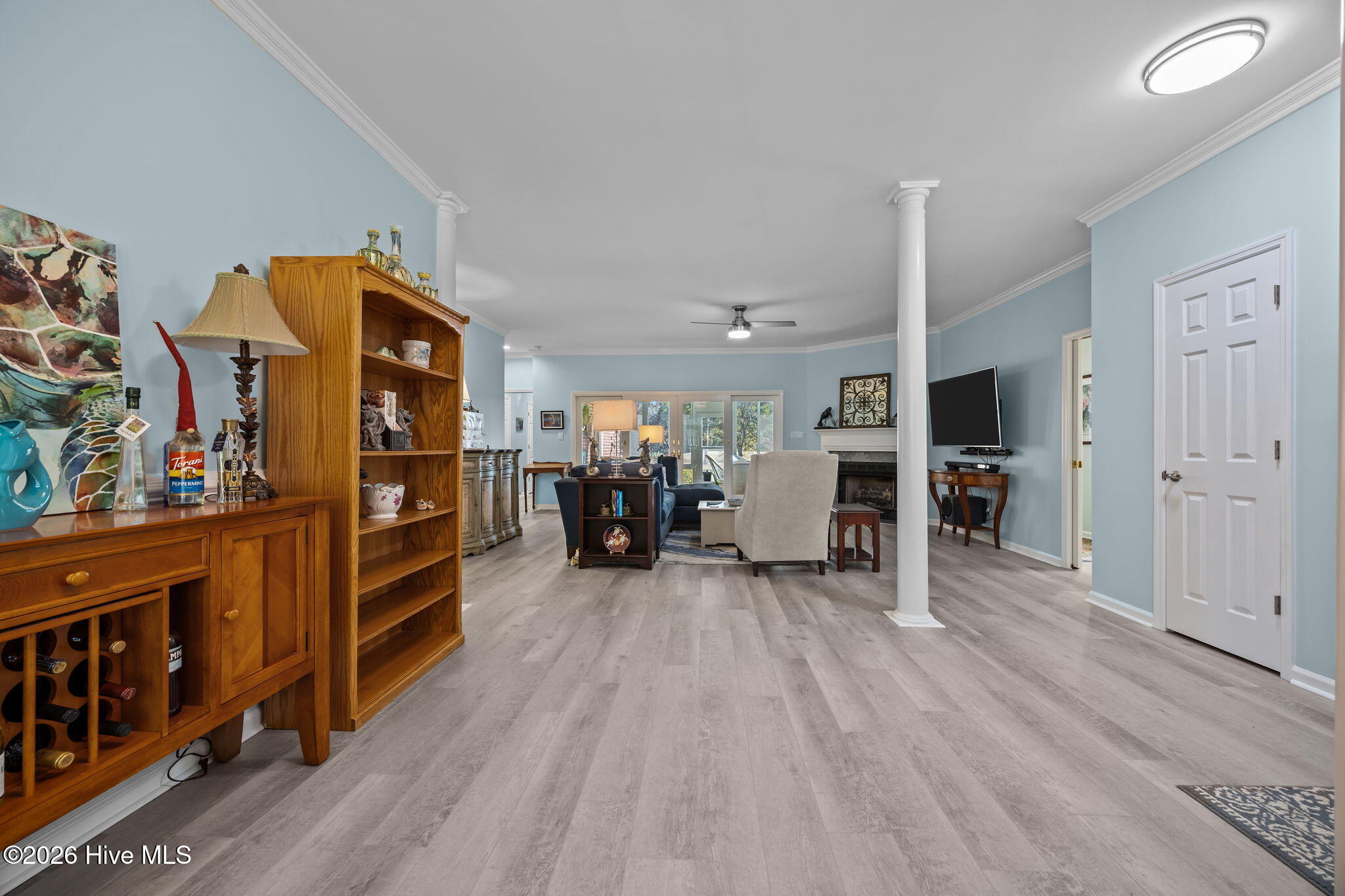 100547284 | Photo 14