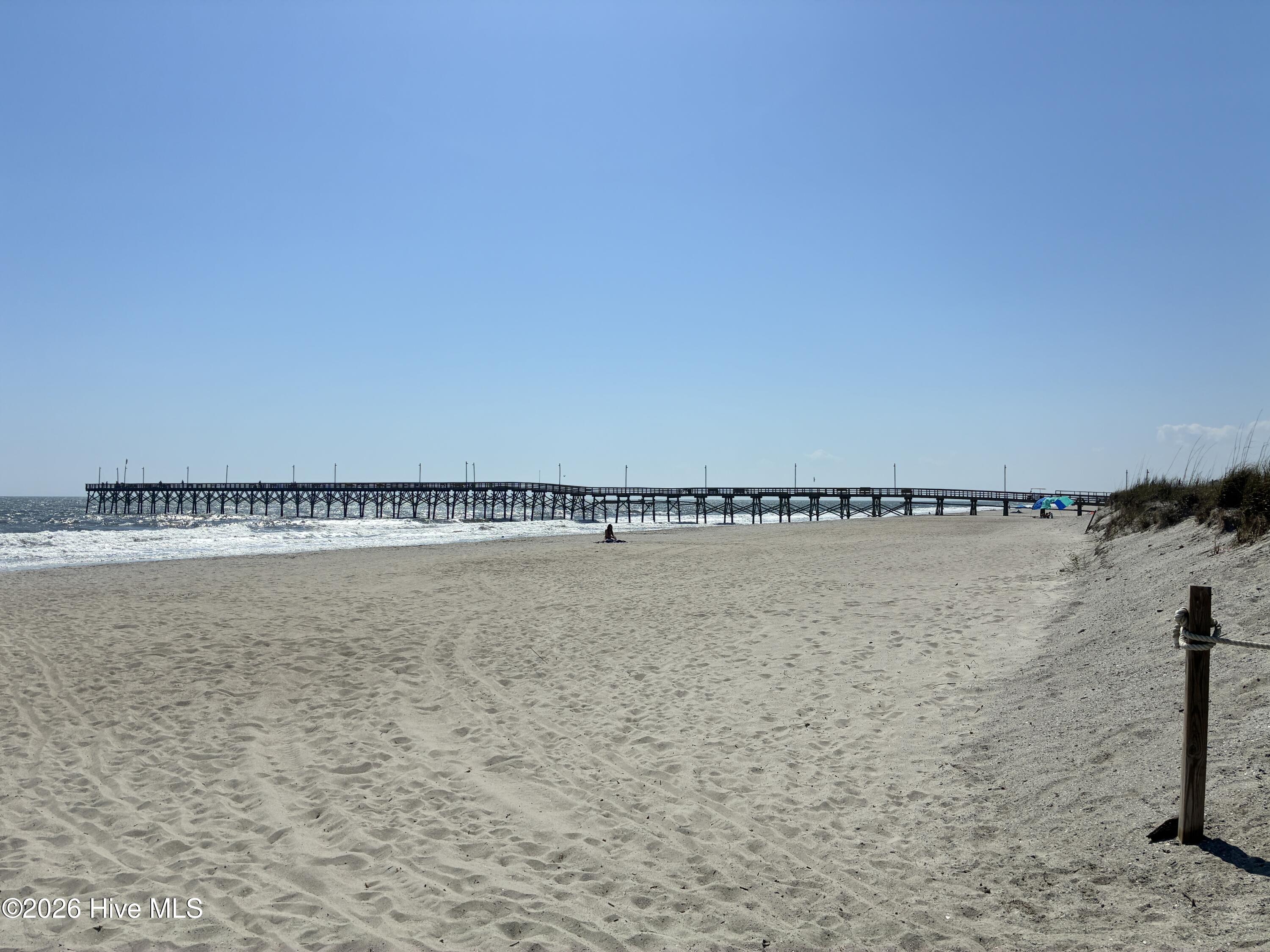 100569649 | Photo 43