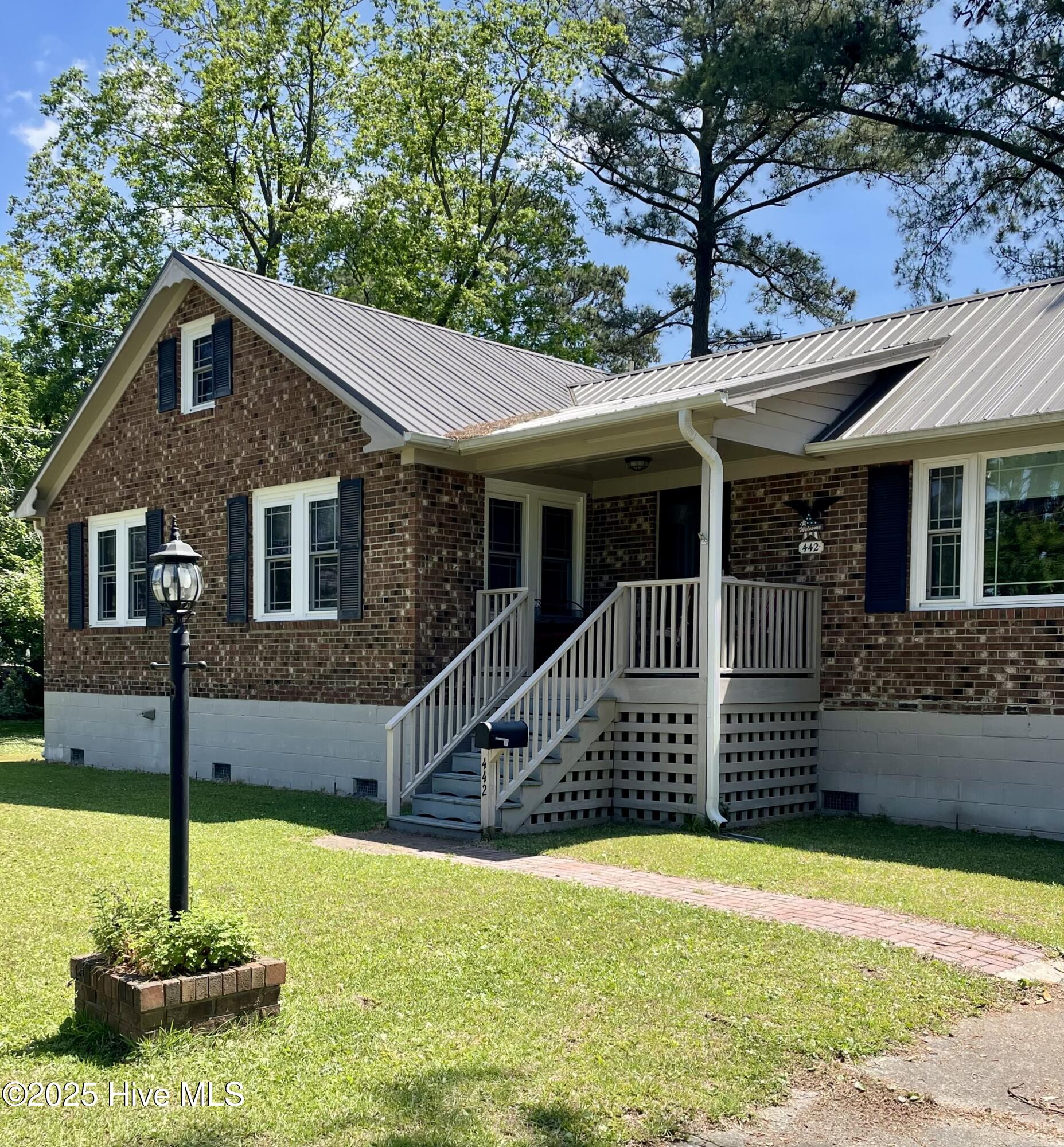 Homes for sale in Belhaven, NC | 442 Lamont St, Belhaven, NC 27810 | MLS# 100506295