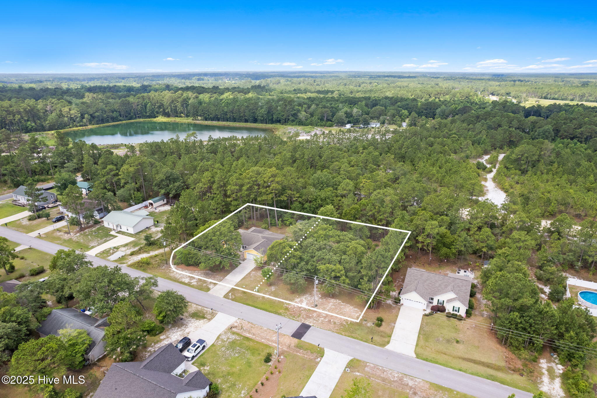 100551974 | Photo 46