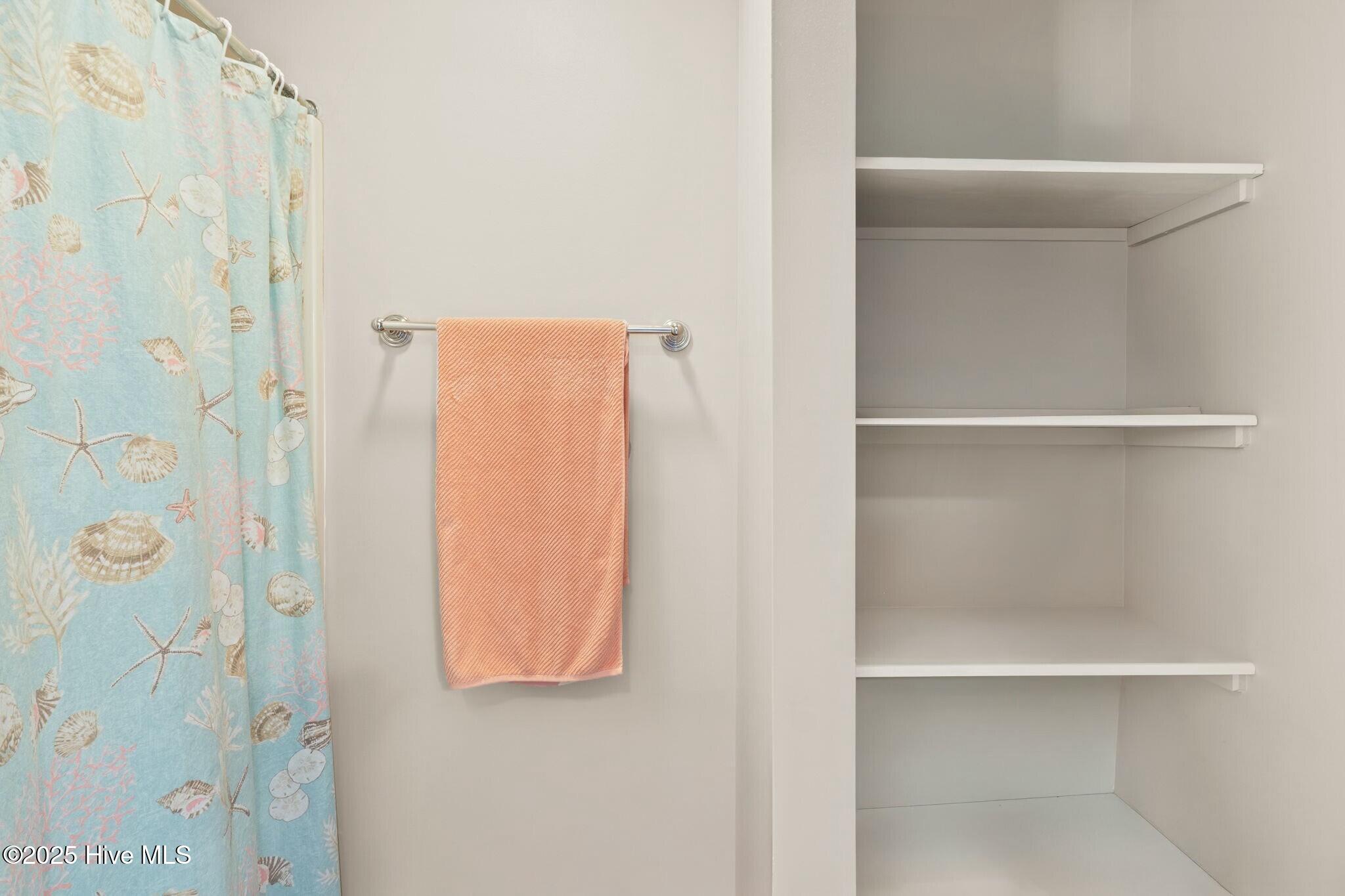 100495613 | Photo 19