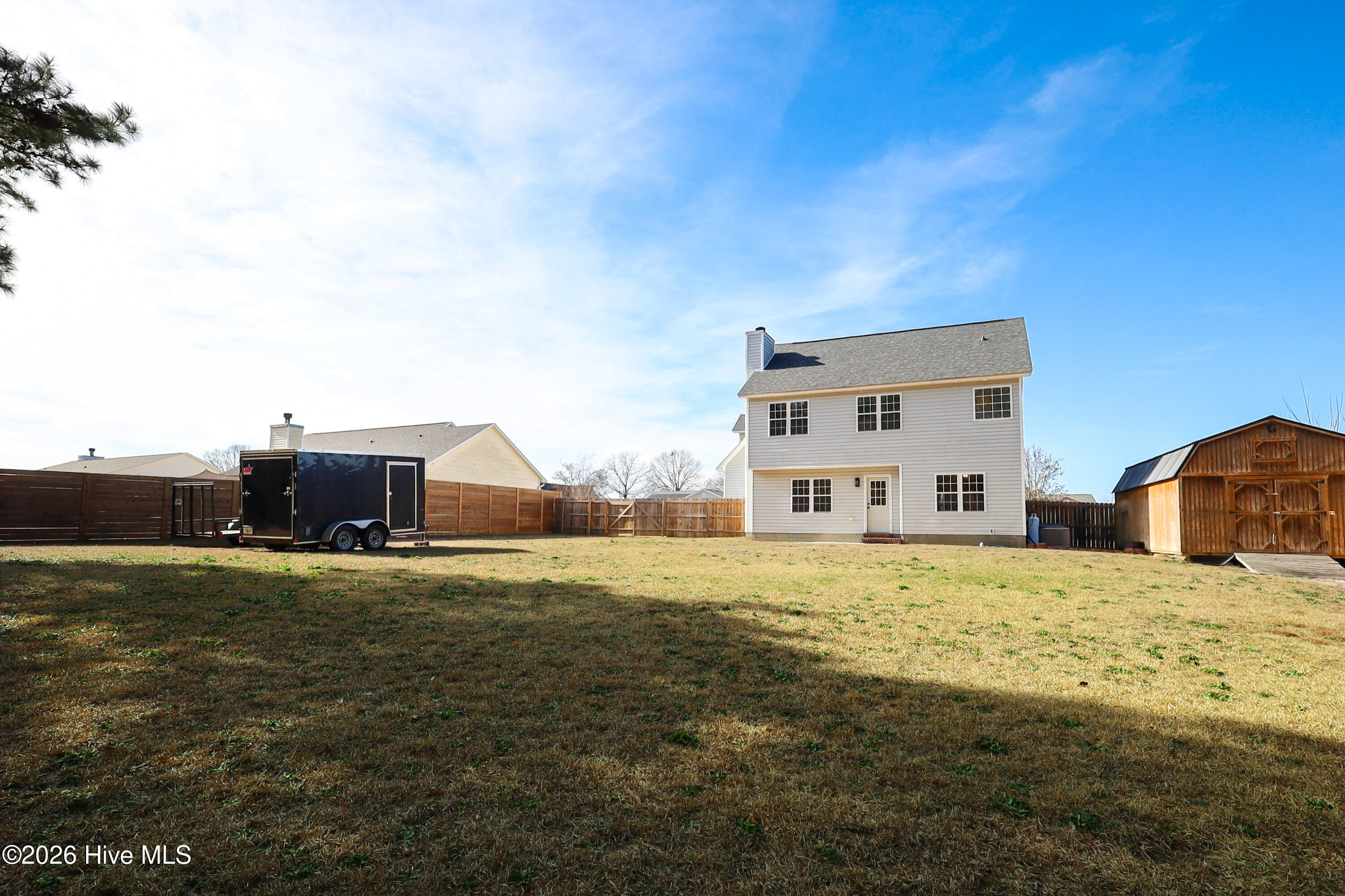 100549070 | Photo 45