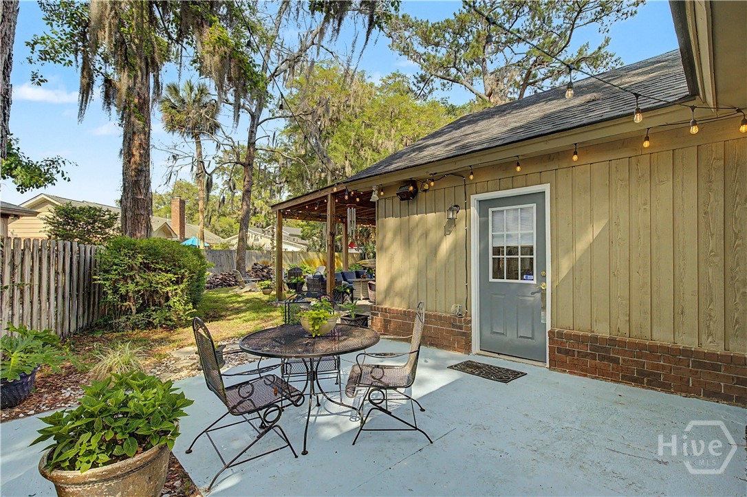 Multigenerational Suite Entrance and Courtyard