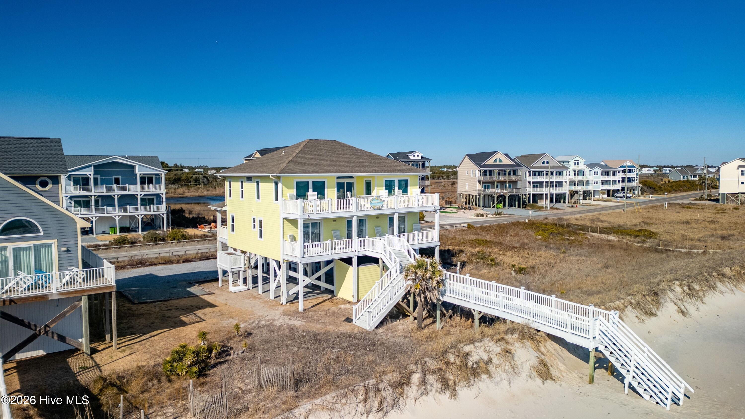 100554620 | Photo 52