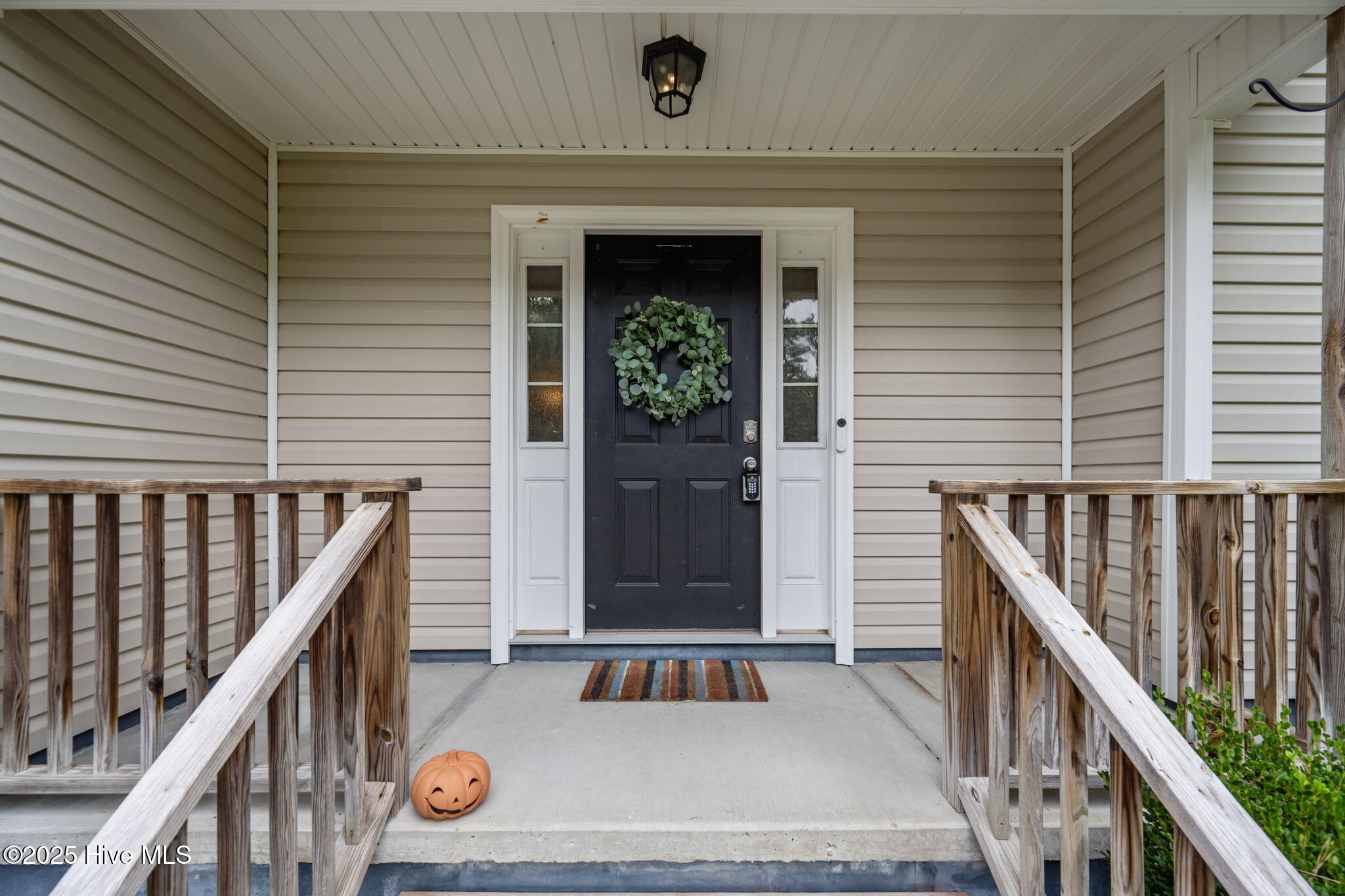 316 Sugarberry Court, Jacksonville, NC 28540 – photo 3: 7-web-or-mls-06