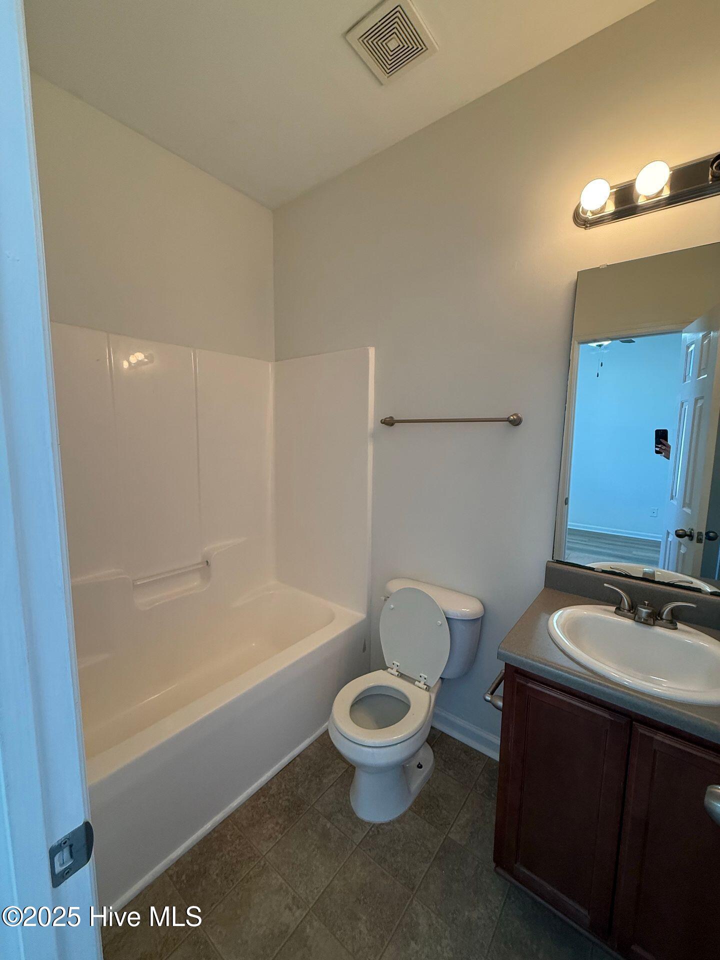 100545022 | Photo 10