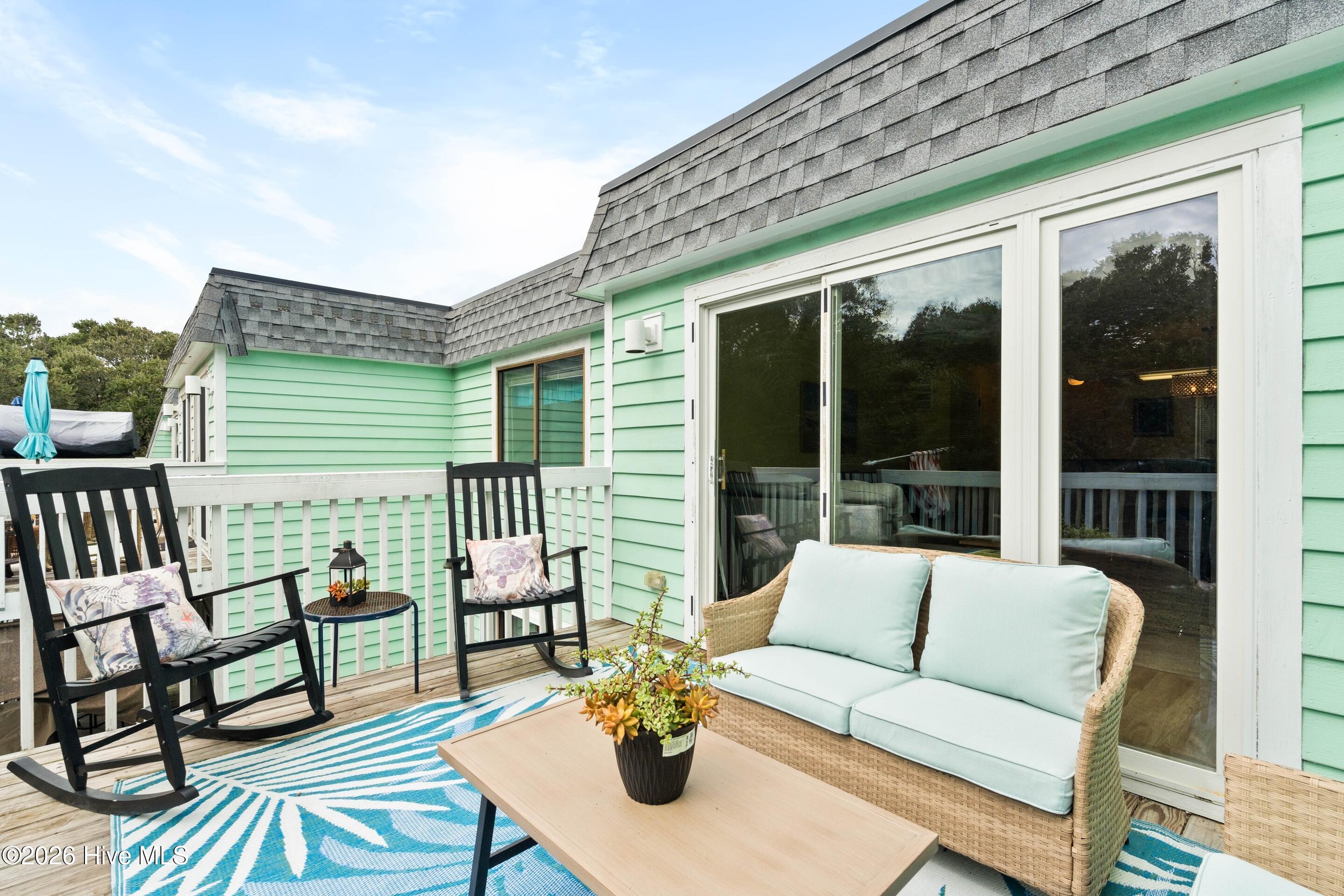 100551505 | Photo 16