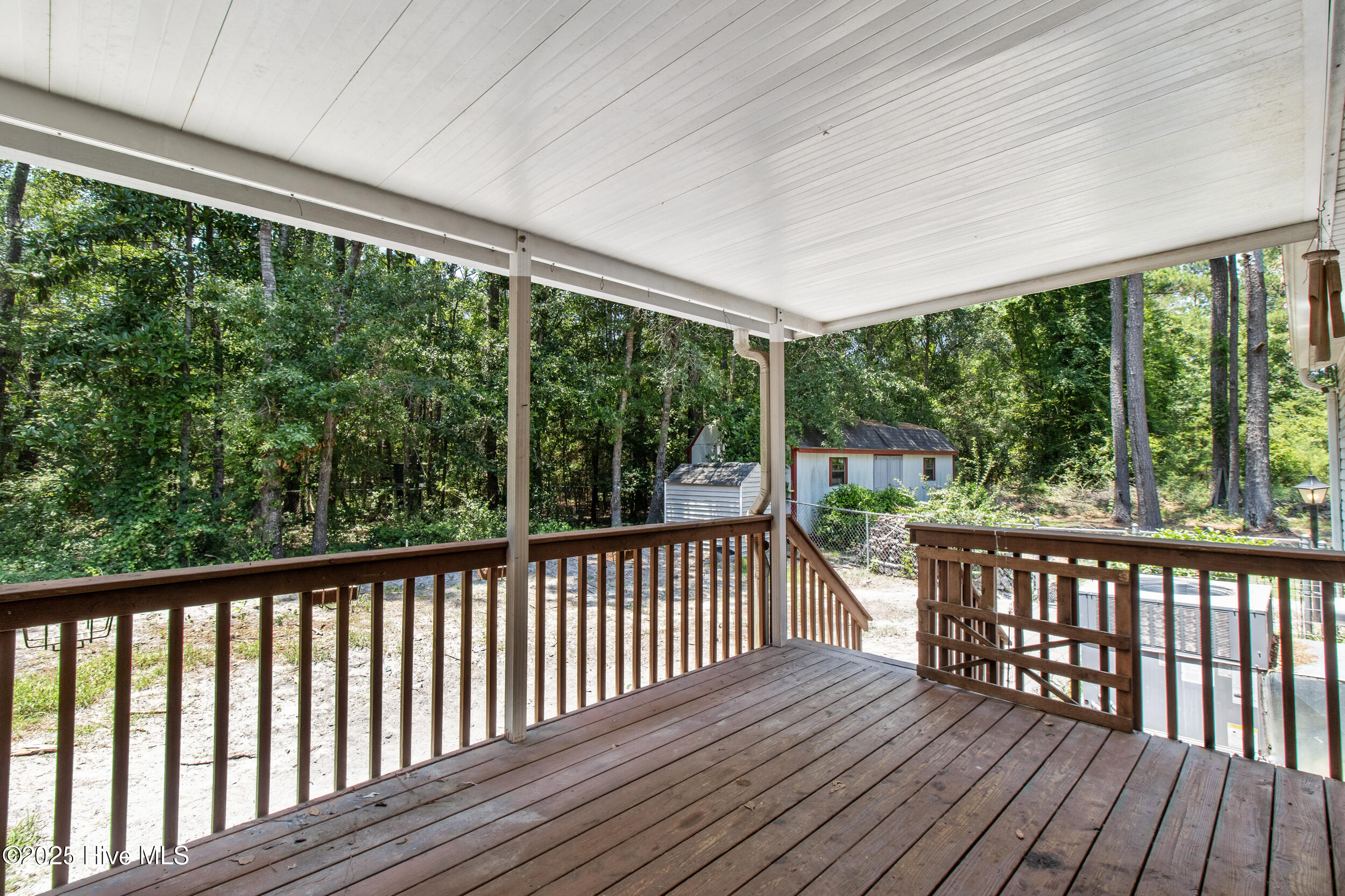 100515334 | Photo 42