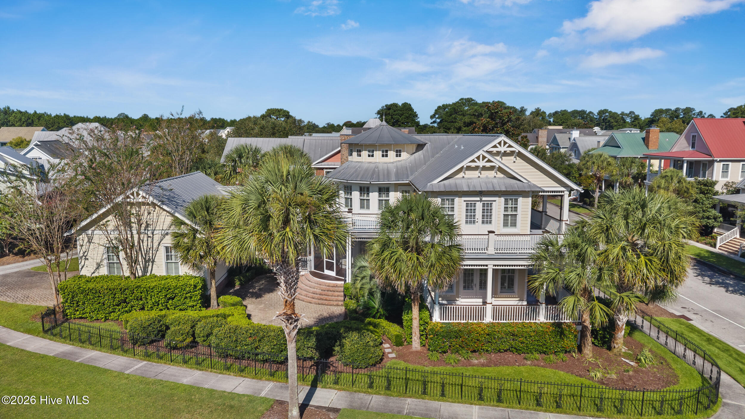 Listing photograph for 6524 Brevard Drive, Wilmington, NC 28405