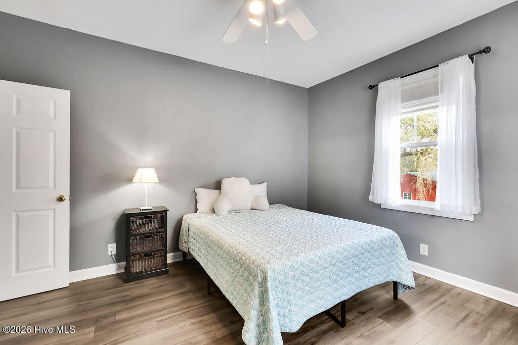 100549011 | Photo 24