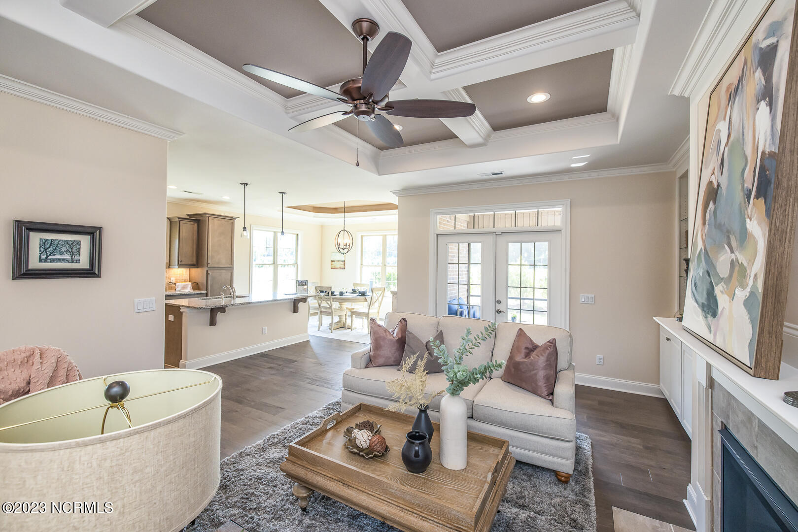 100512925 | Photo 12