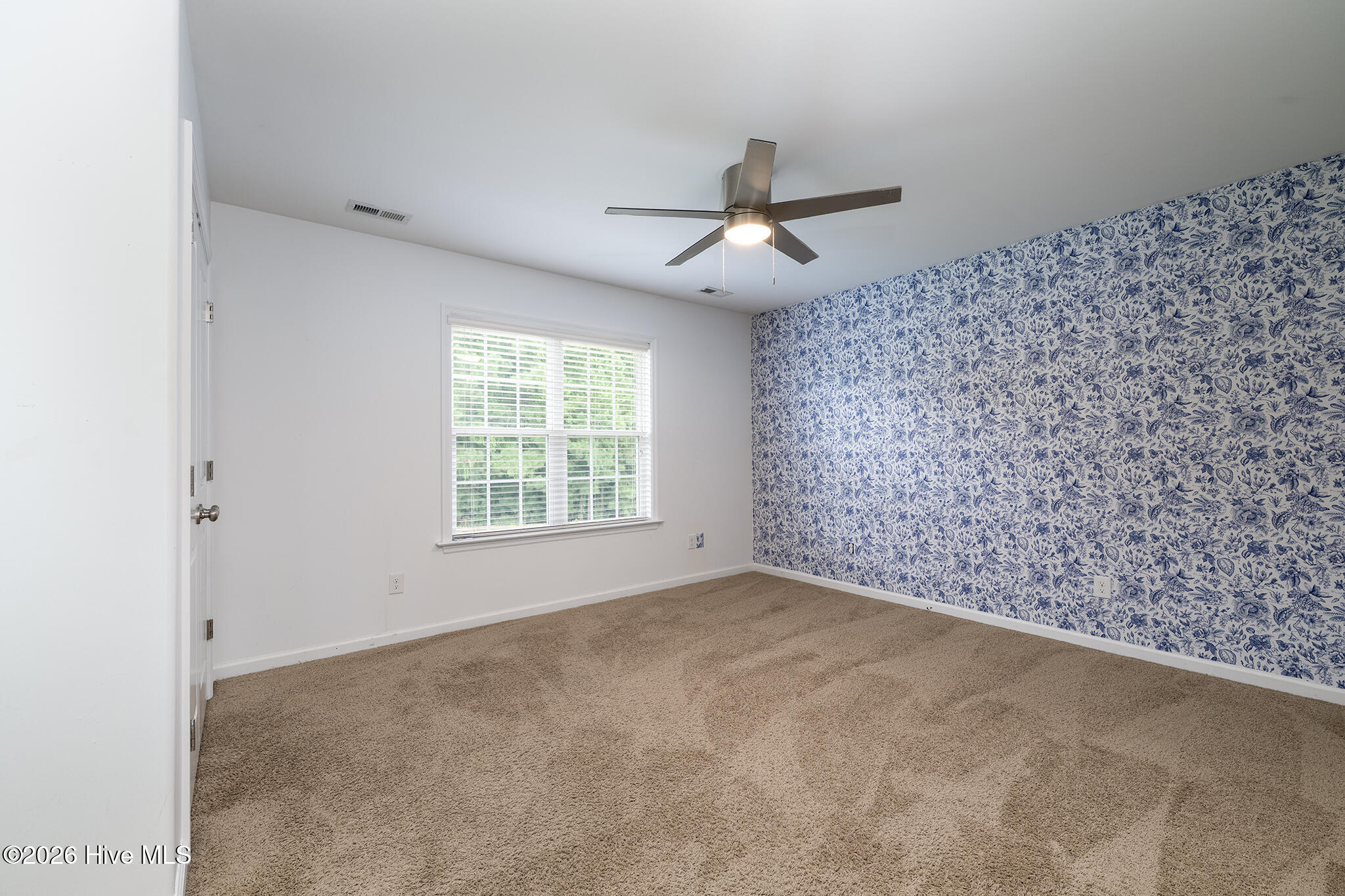 128 Mom Lane,New Bern