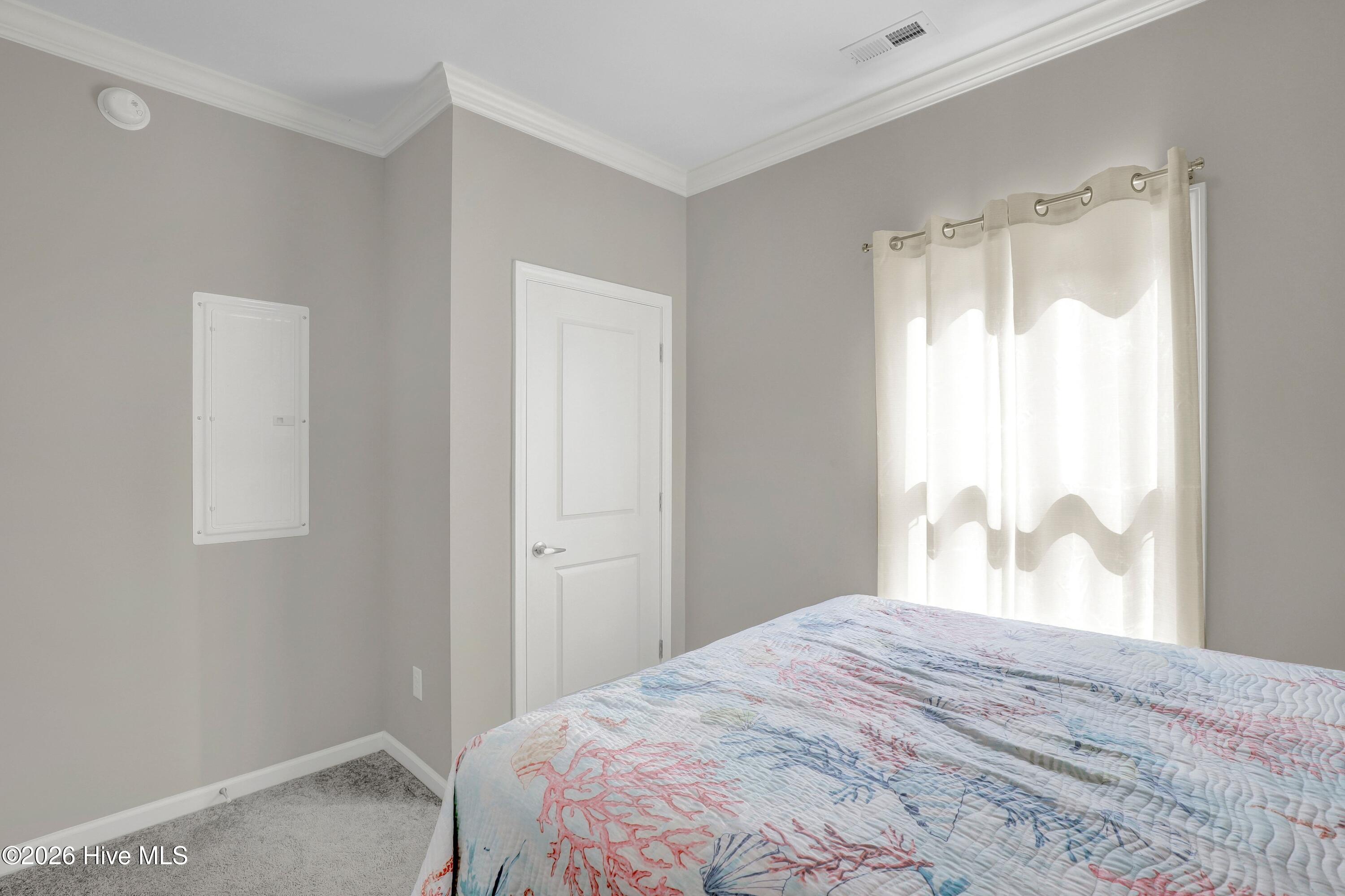 1017 1st Street, Surf City, NC, 28445