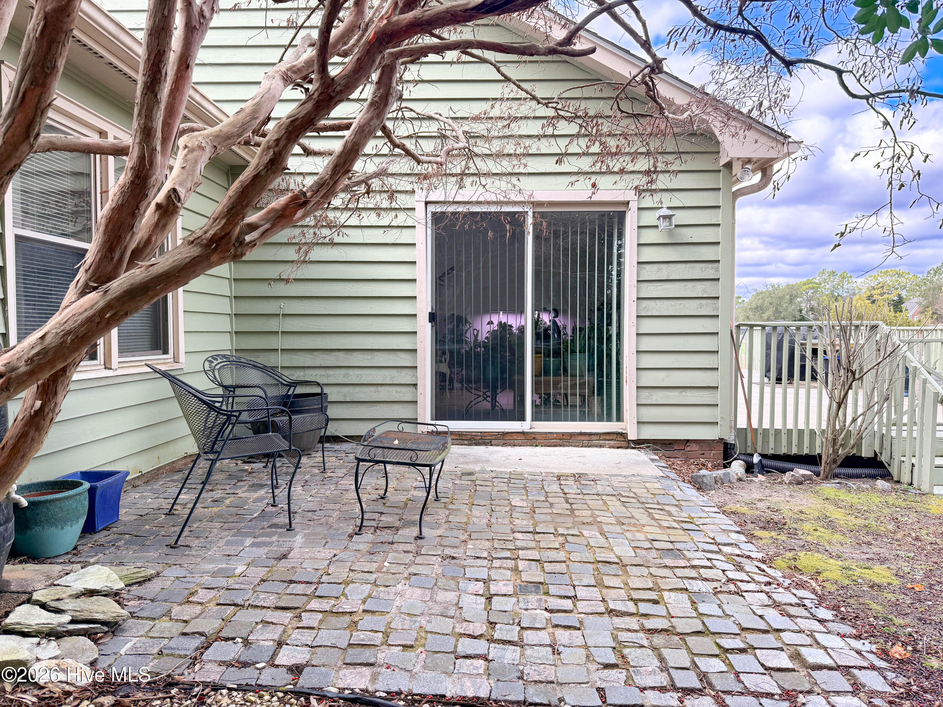 100556502 | Photo 53