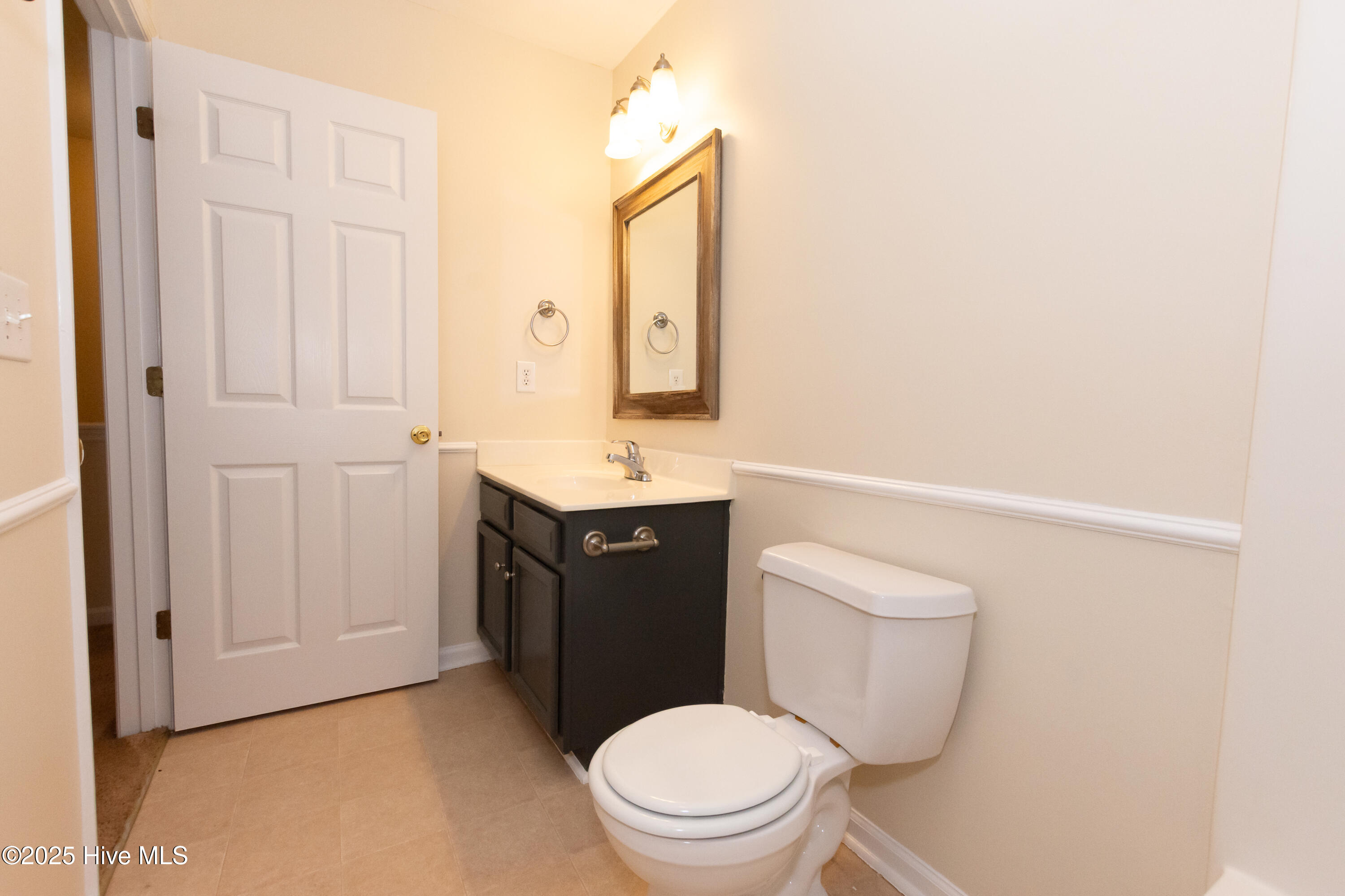 100541193 | Photo 36