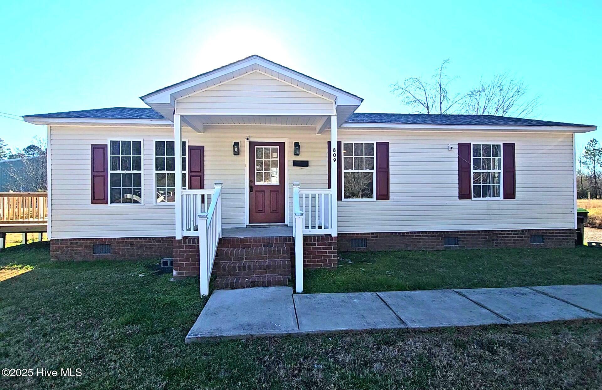 Homes for sale in Ahoskie, NC | 809 1st St E, Ahoskie, NC 27910 | MLS# 100545918