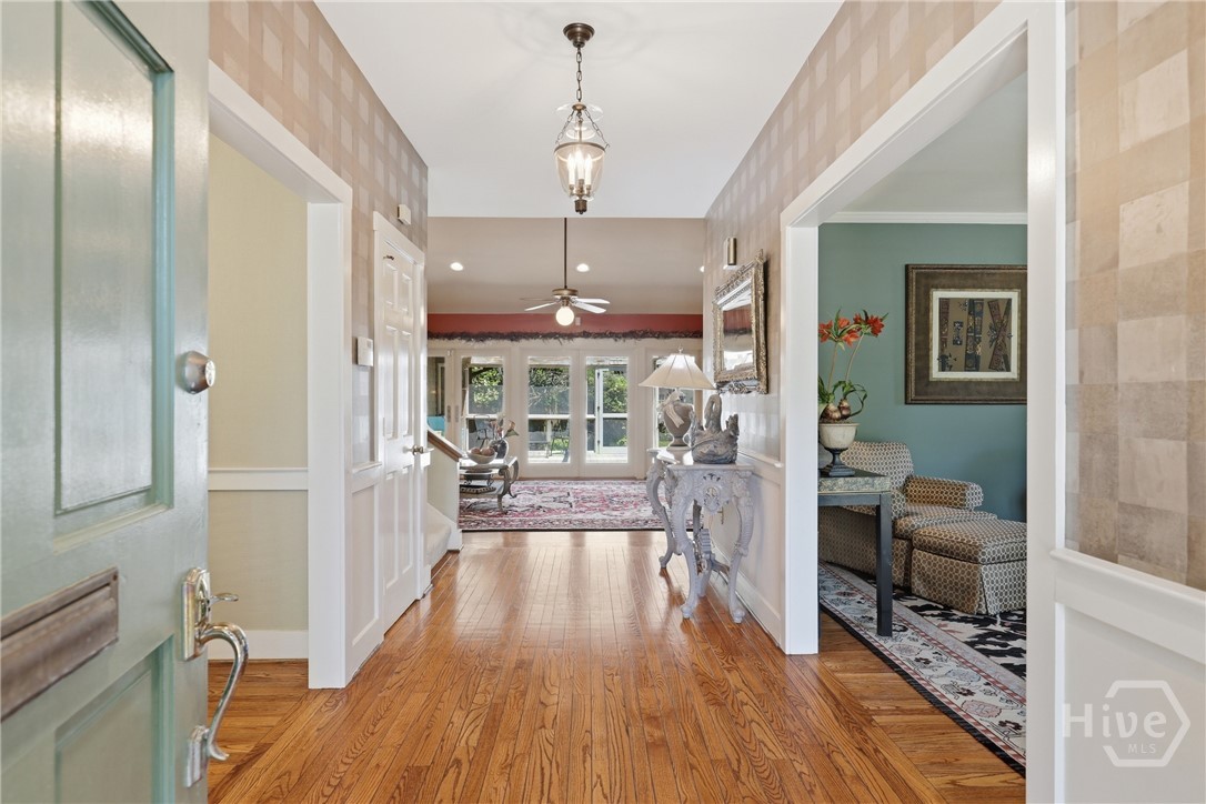 402 E 44th Street, Savannah, GA, 31405